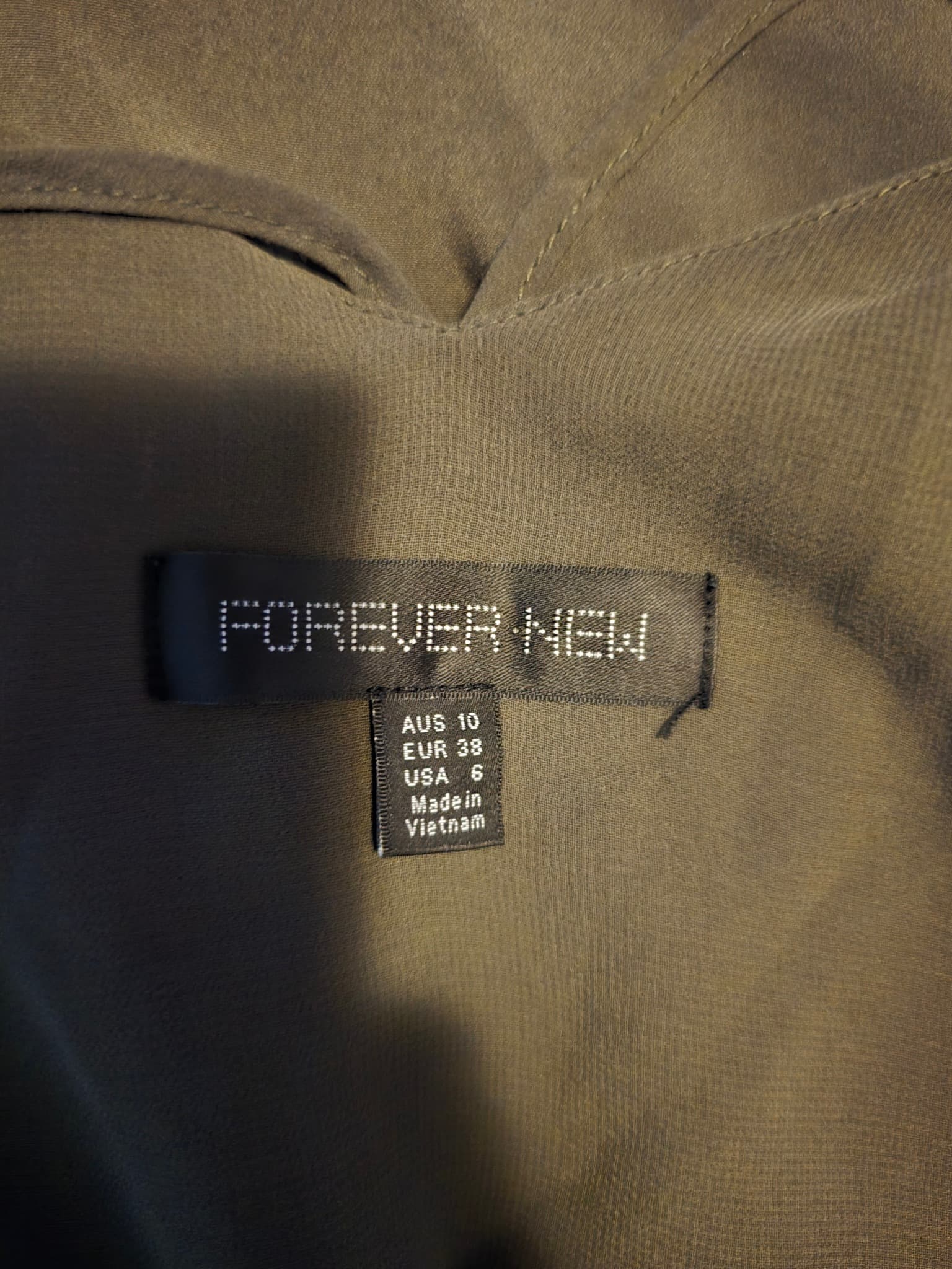 Forever New V-Neck Camisole Tank Top Olive Green Women's 10 — photo 3 of 4