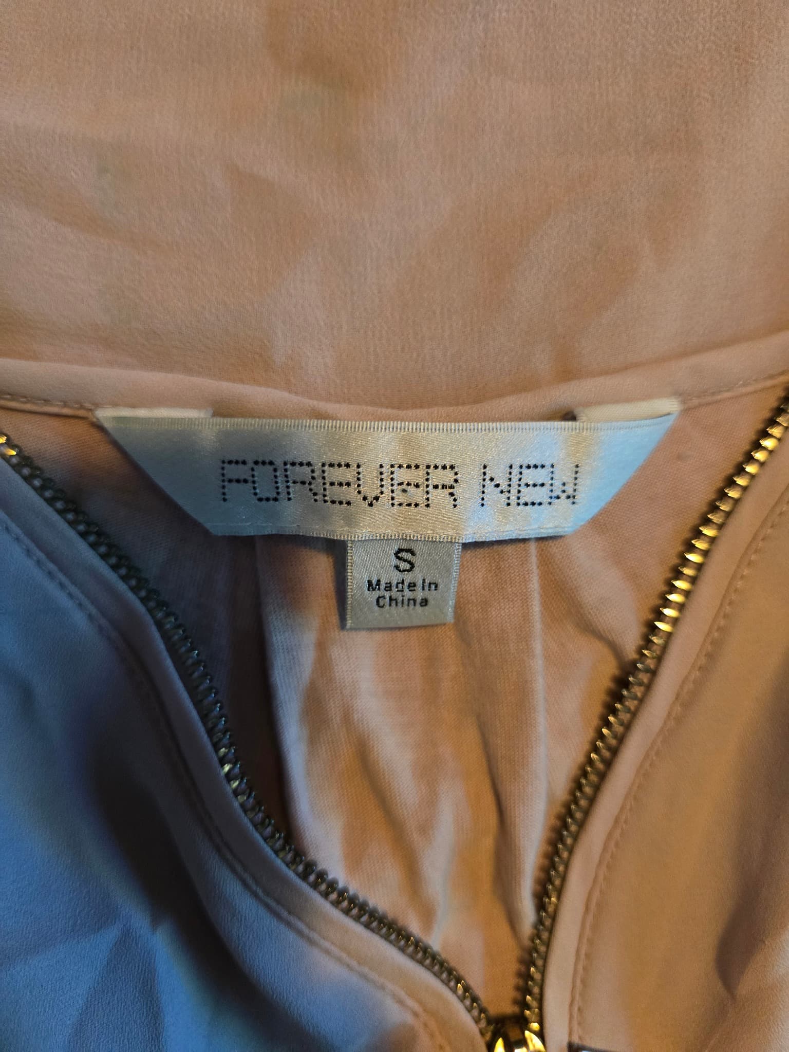 Forever New Zip-Front Short Sleeve Blouse Light Pink Women's S — photo 4 of 5