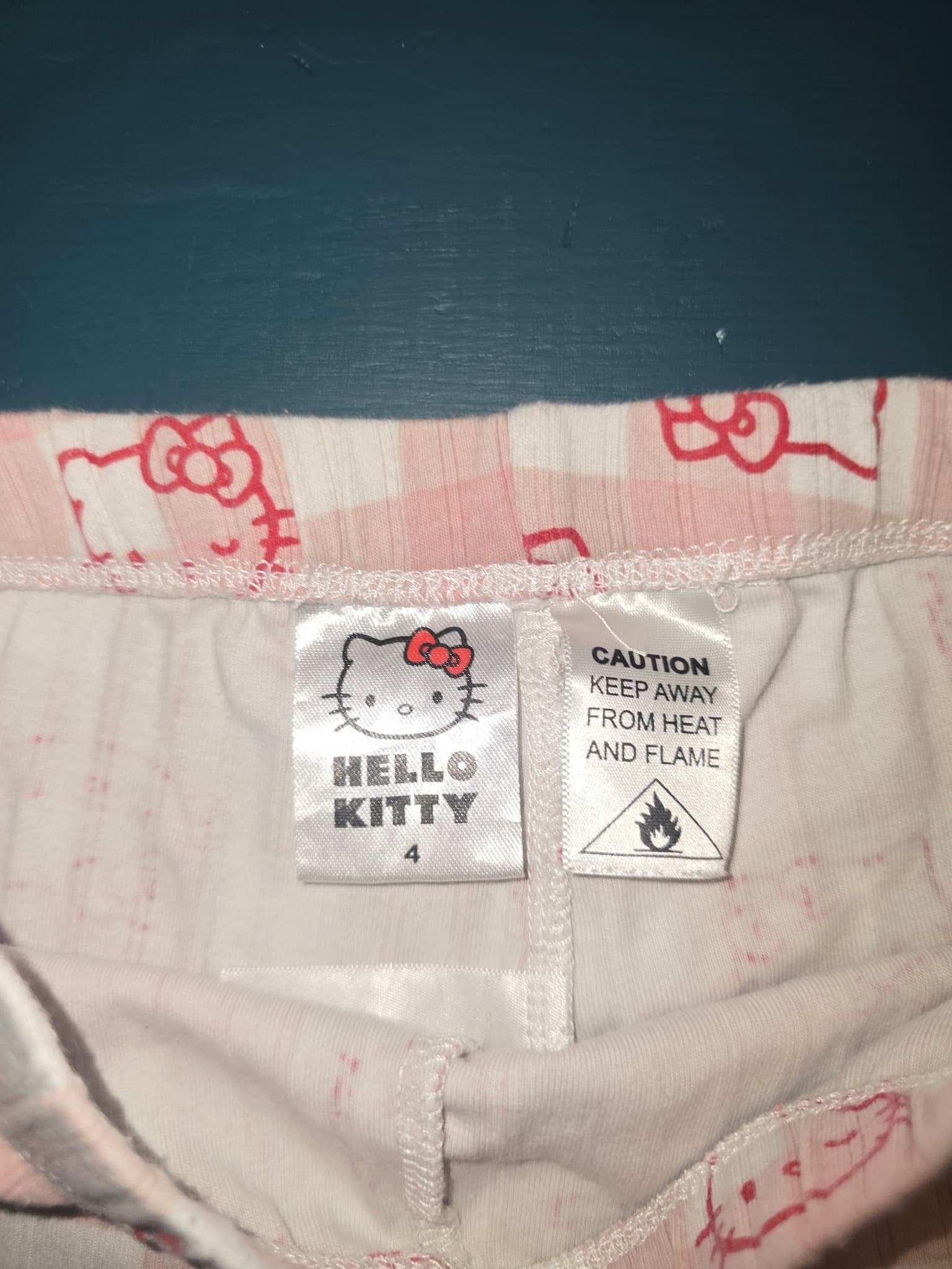 Hello Kitty Pajama Shorts Gingham Print Pink Kids size 4 — photo 2 of 3
