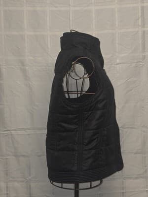 JAG Quilted Puffer Vest Zip Front Black Women's 8 — photo 2 of 8