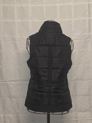 JAG Quilted Puffer Vest Zip Front Black Women's 8 — photo 3 of 8