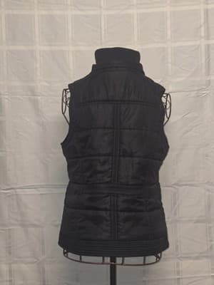 JAG Quilted Puffer Vest Zip Front Black Women's 8 — photo 4 of 8
