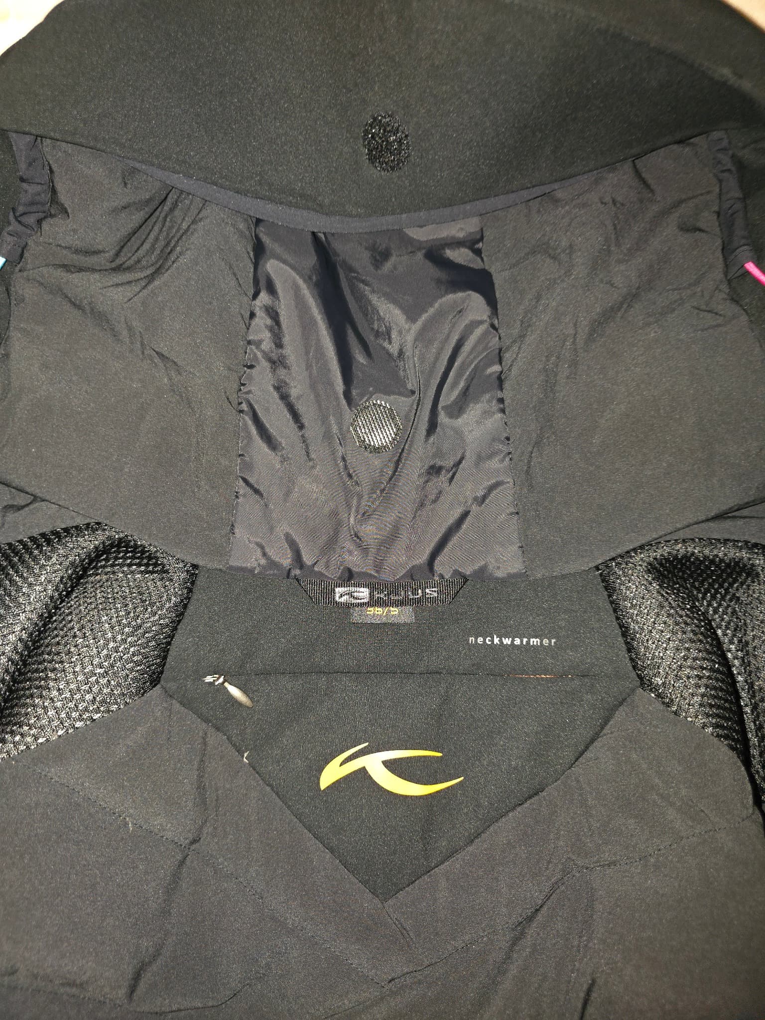 KJUS Ski Jacket Hooded Performance Coat Black Women's 38 — photo 10 of 11