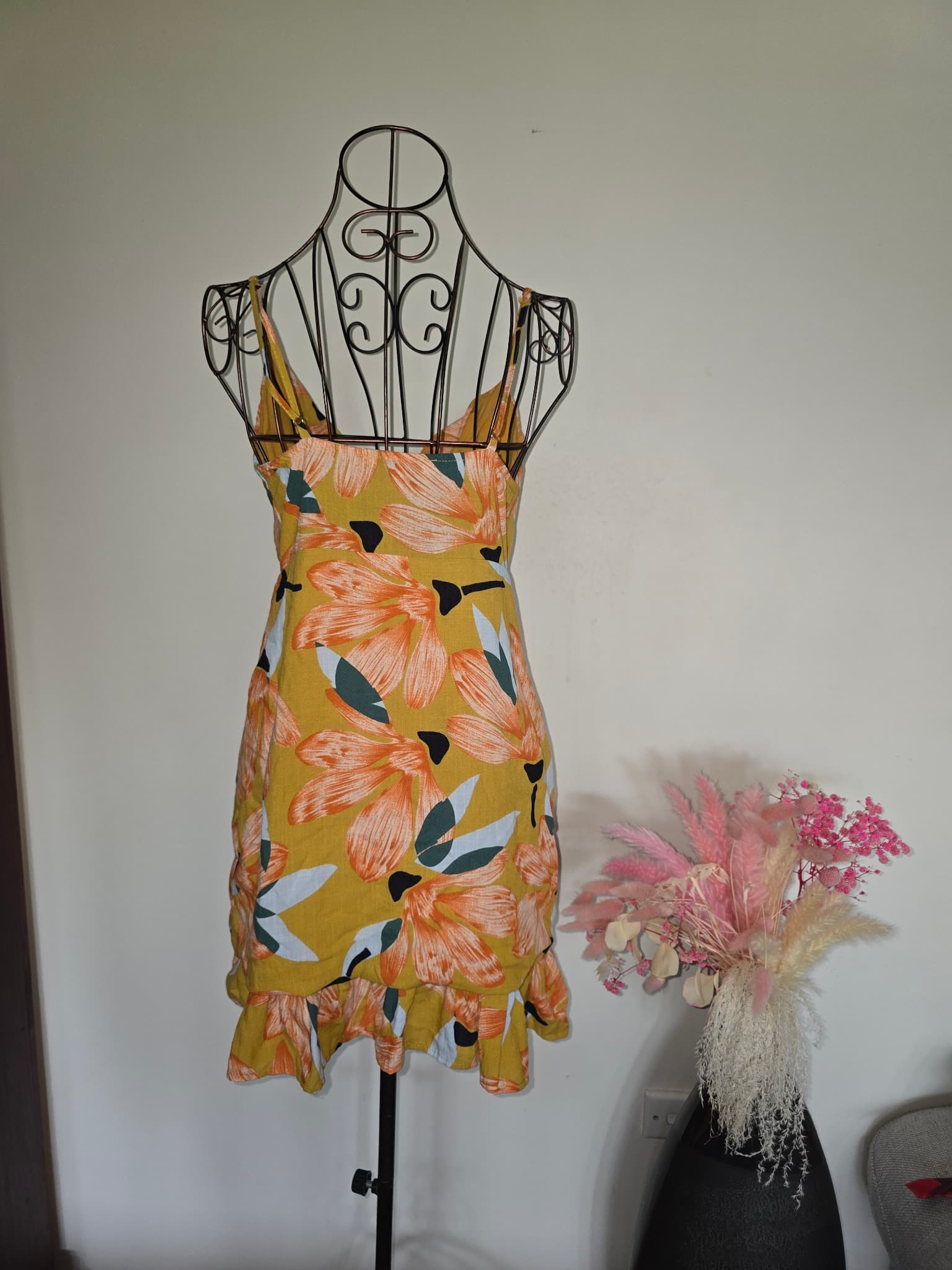 La Vie Boheme Mini Dress Tie-Front Floral Yellow Women's 10 — photo 3 of 5