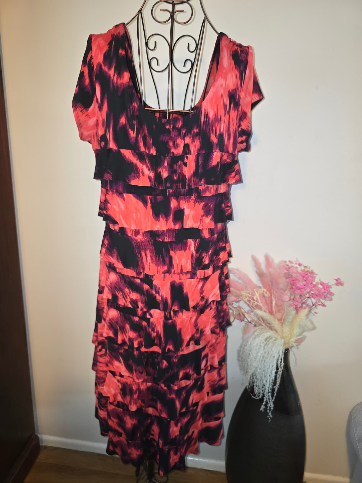 Liz Jordan Tiered Ruffle Midi Dress Abstract Print Black Coral Women's M — photo 3 of 5