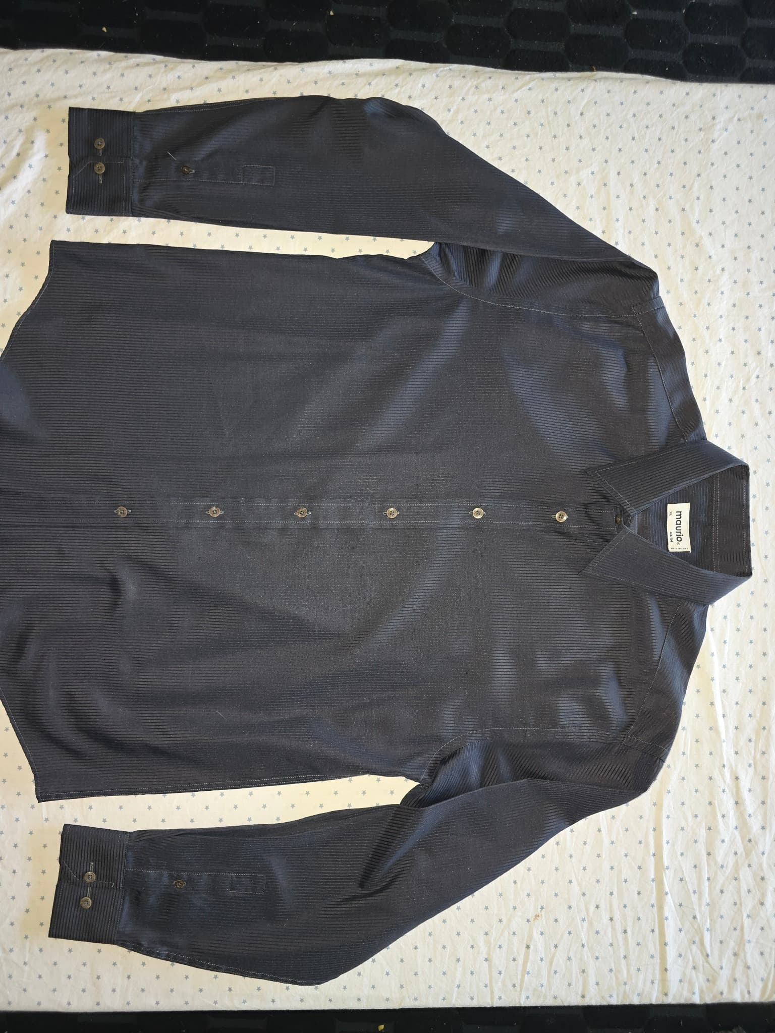 Maurio Dress Shirt Pinstripe Button-Down Black Men's XL — photo 2 of 7