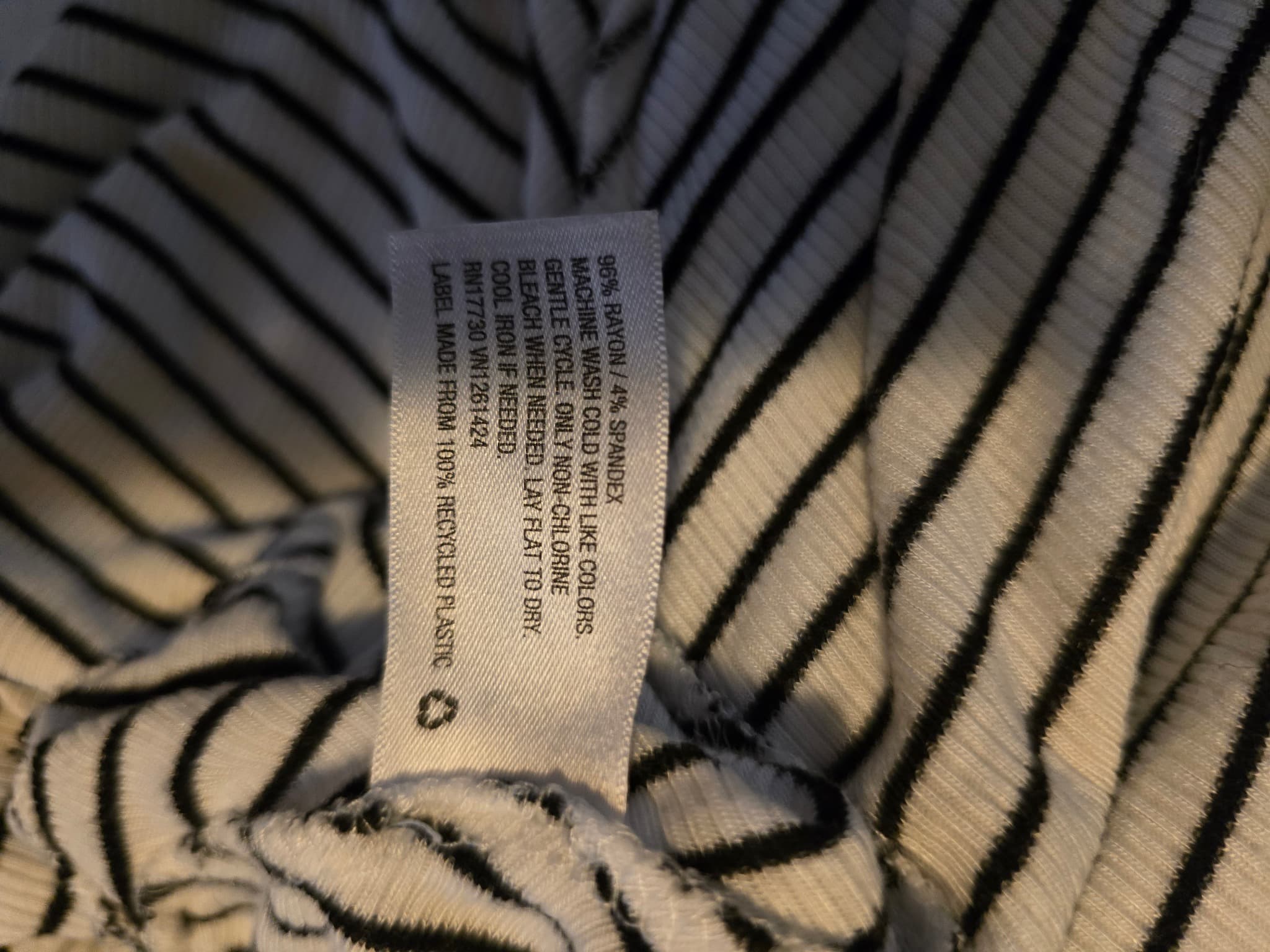Mossimo Supply Co. Tank Top Ribbed Striped Black and White Women's S — photo 5 of 5