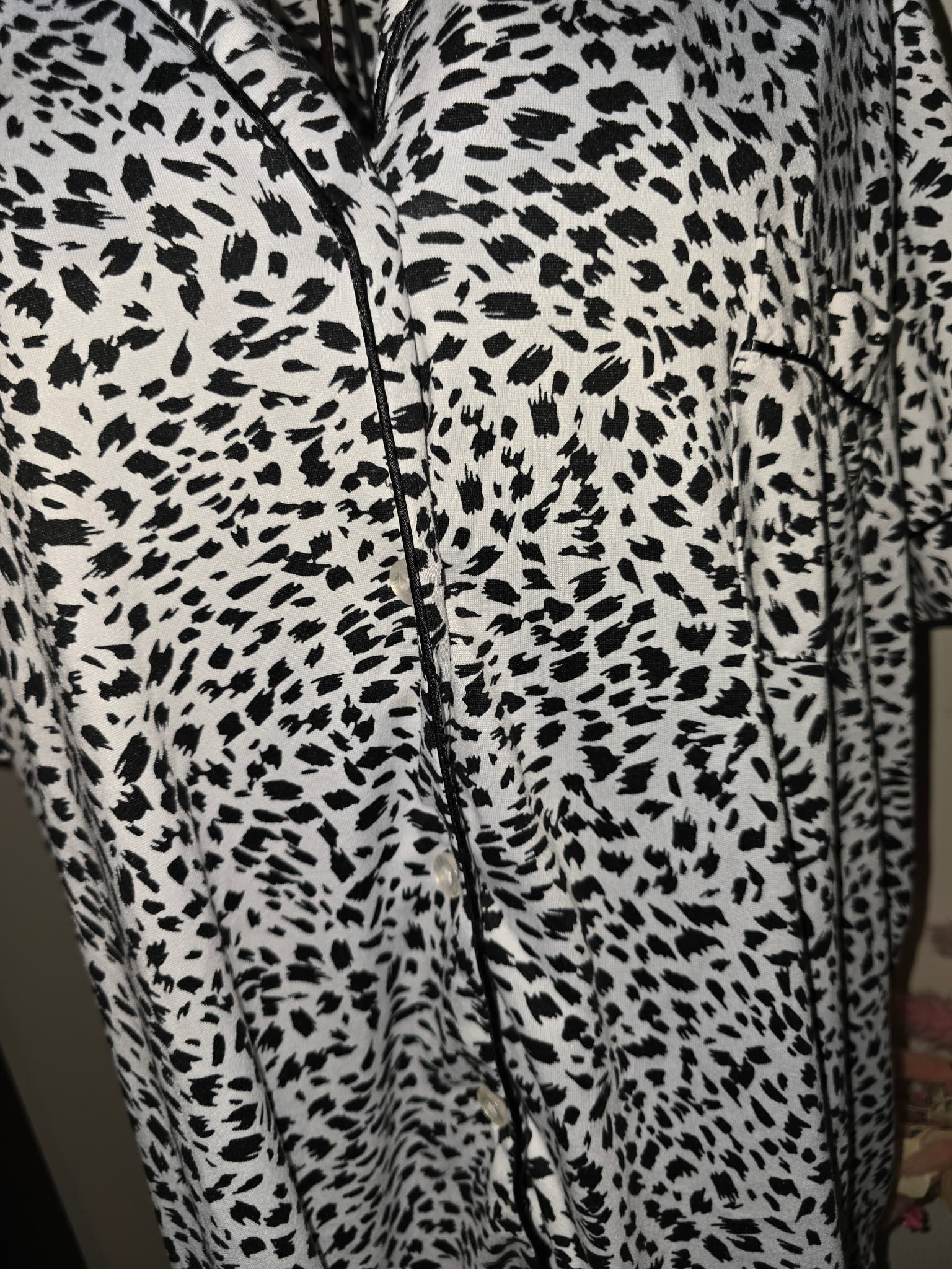 Nicole Miller Pajama Top Animal Print Button-Down Black and White Women's XL — photo 2 of 5