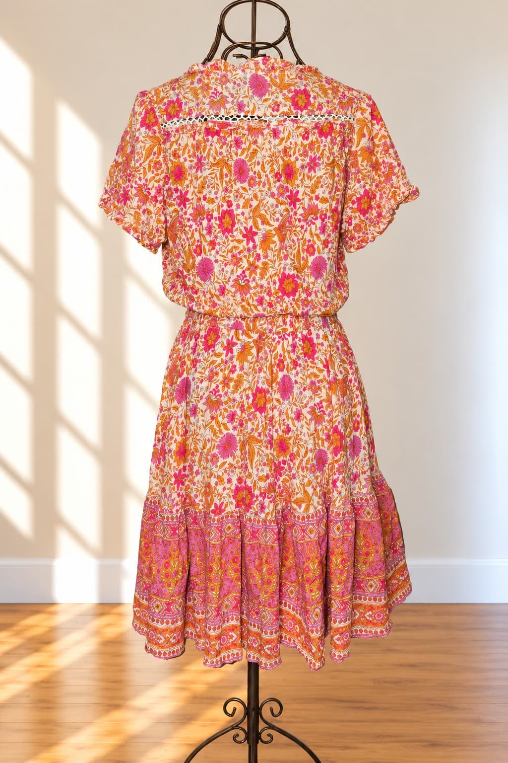 Pink Diamond Tiered Mini Dress Floral Print Pink Orange White Women's S — photo 3 of 3