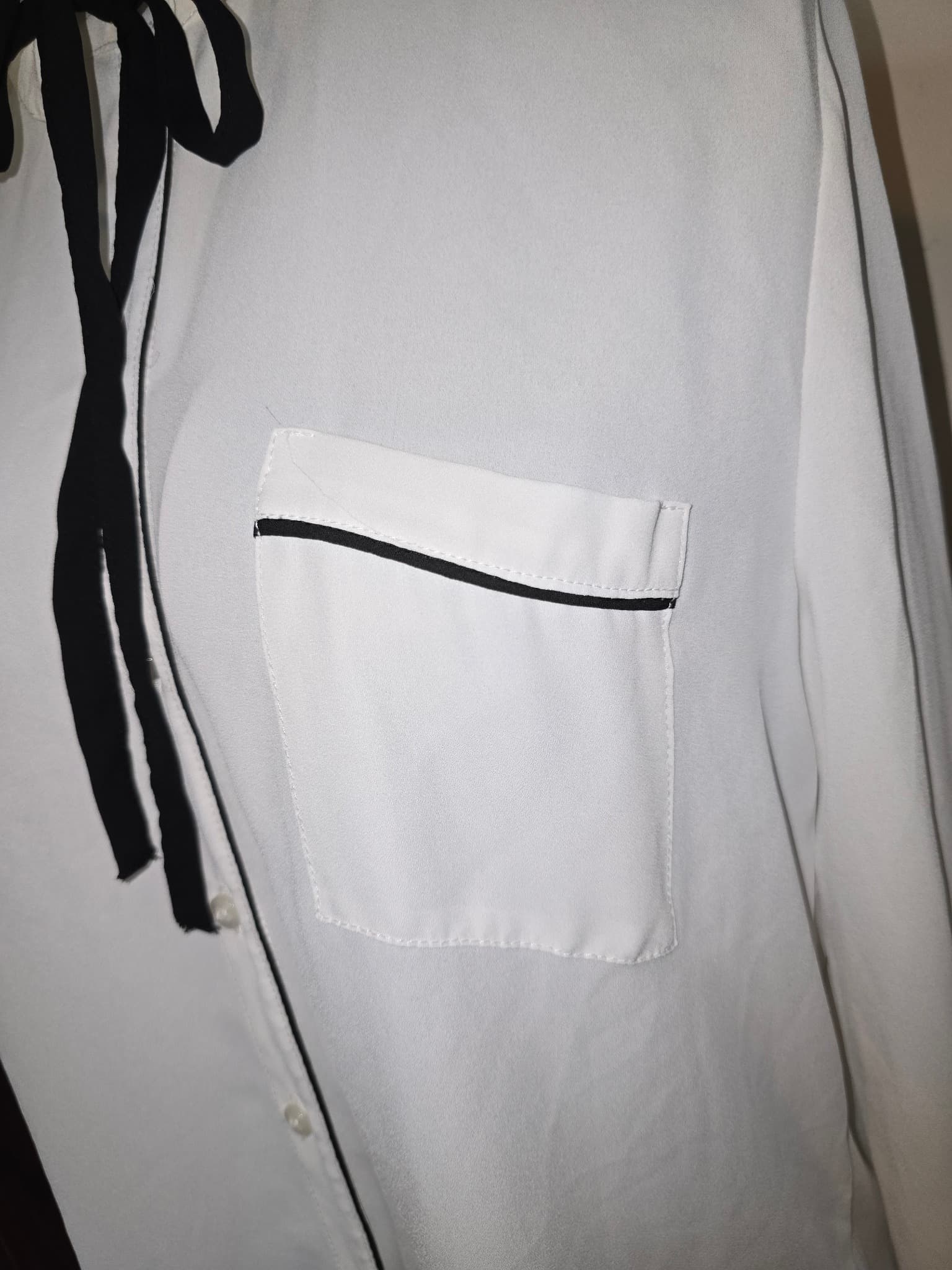 Portmans Button-Down Blouse With Piping And Bow Tie White Women's 8 — photo 2 of 5