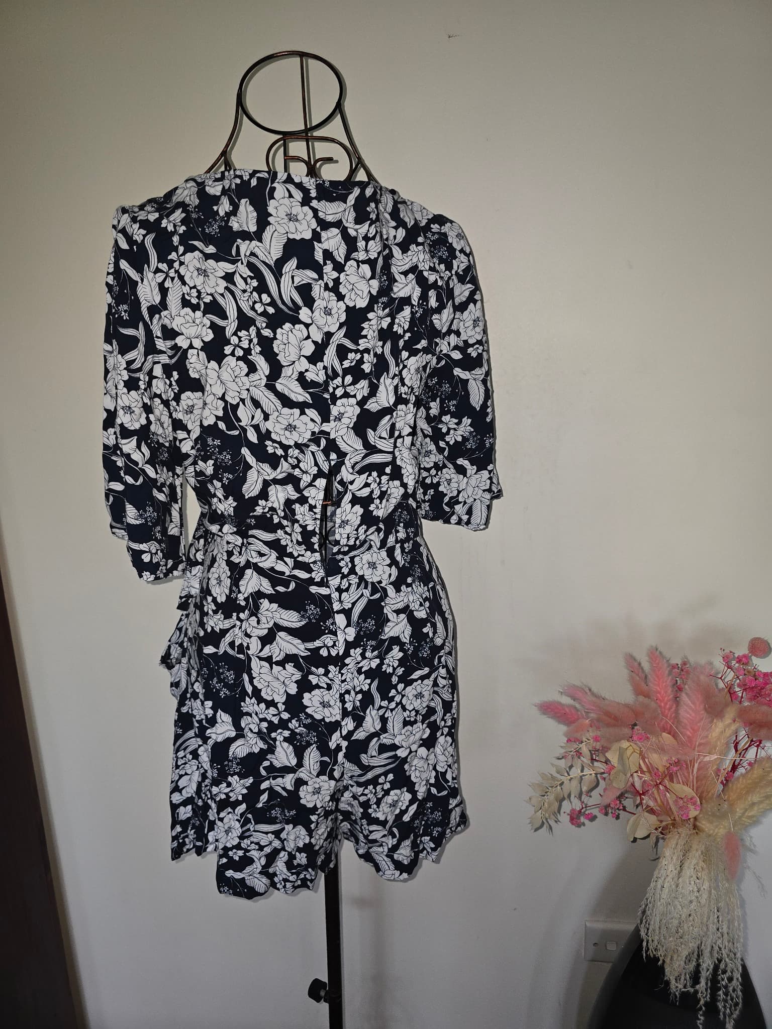 Portmans Wrap Romper Floral Print Black and White Women's 10 — photo 7 of 7