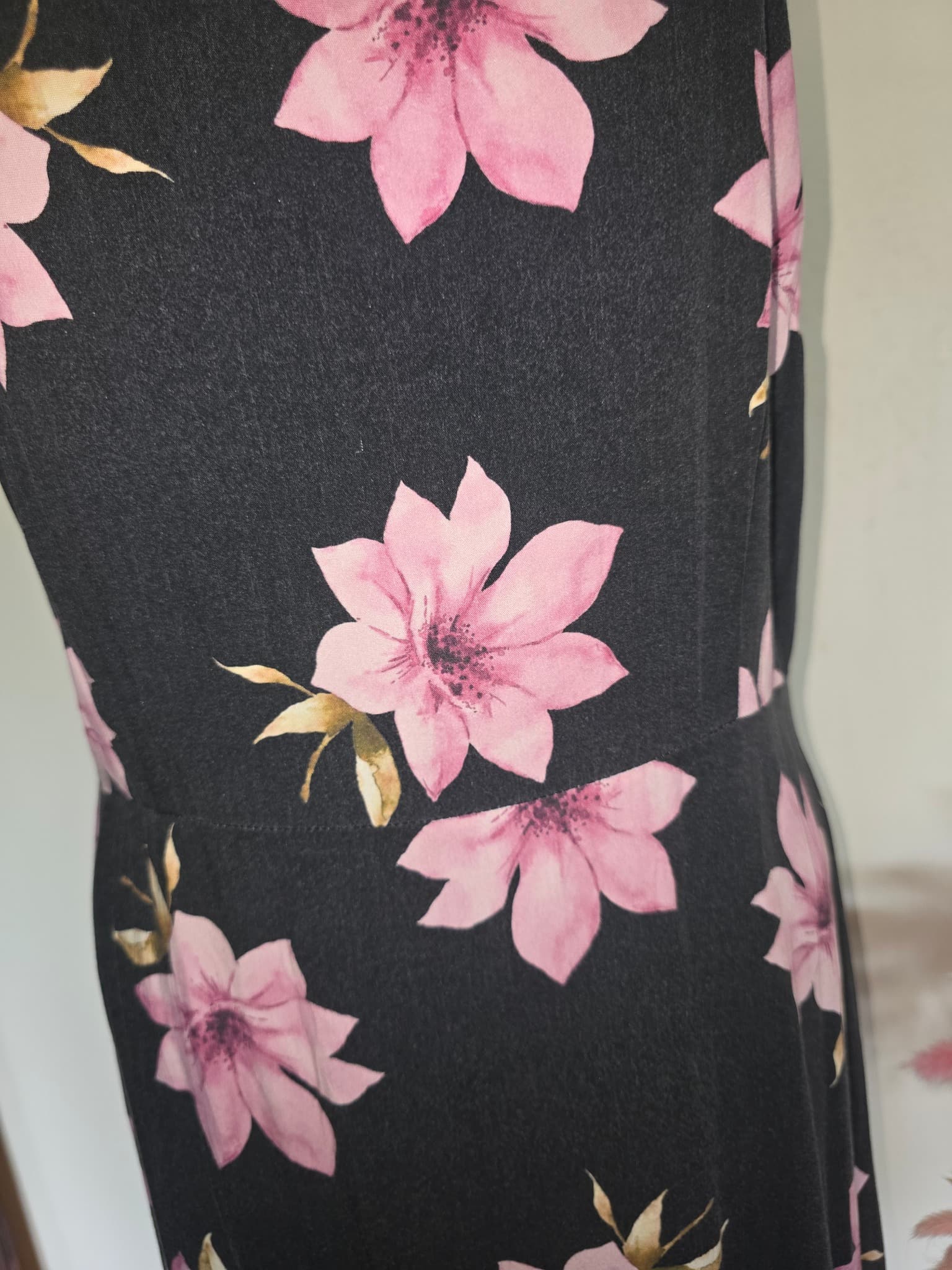 Princess Highway Sleeveless Maxi Dress Floral Black Pink Women's 12 — photo 2 of 7