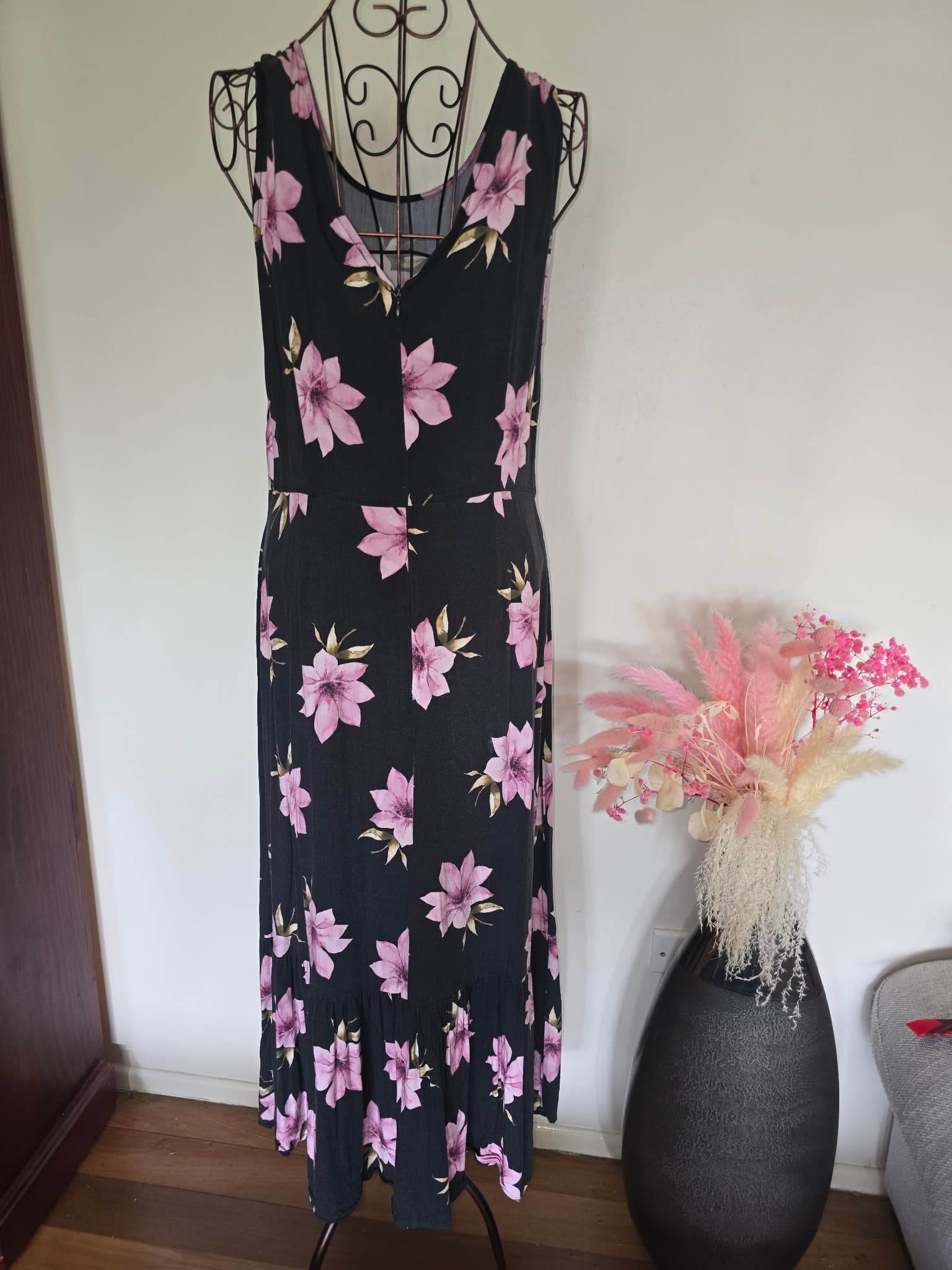 Princess Highway Sleeveless Maxi Dress Floral Black Pink Women's 12 — photo 3 of 7