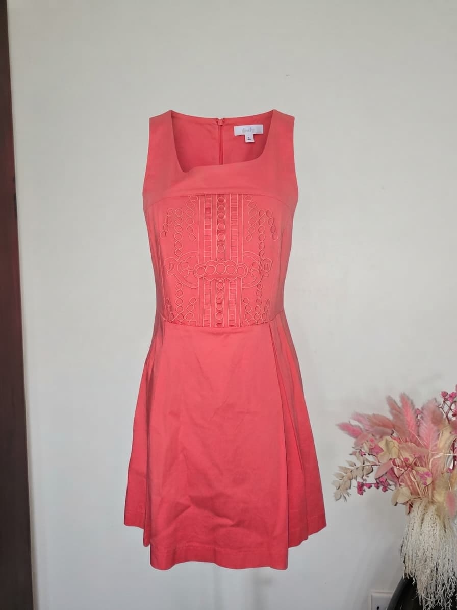 Quirky Circus Embroidered Sleeveless Fit and Flare Dress Coral Pink Women's 10 — photo 1 of 4