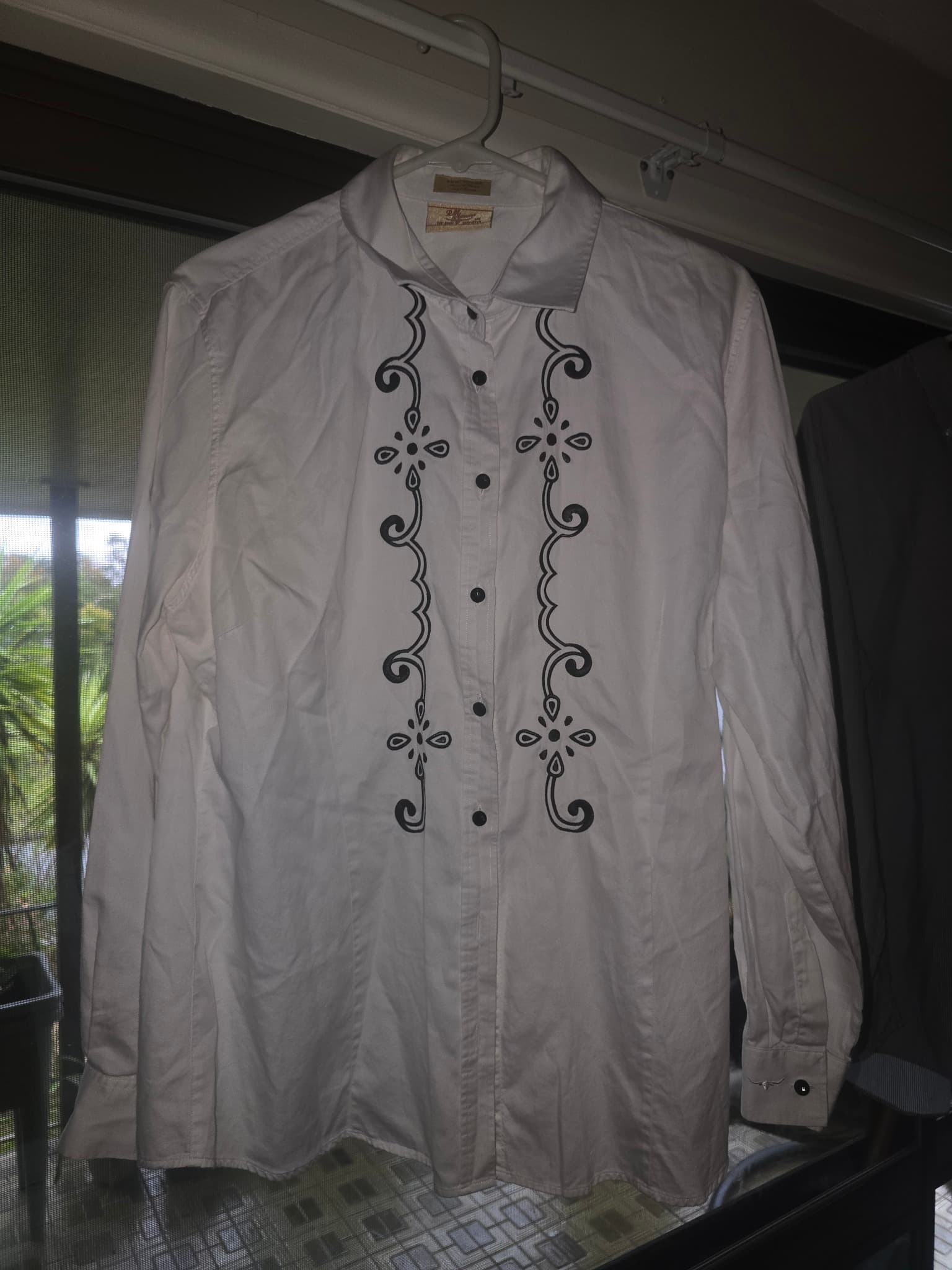 R.M.Williams Long-Sleeve Shirt Embroidered Placket White Men's 16 — photo 1 of 5