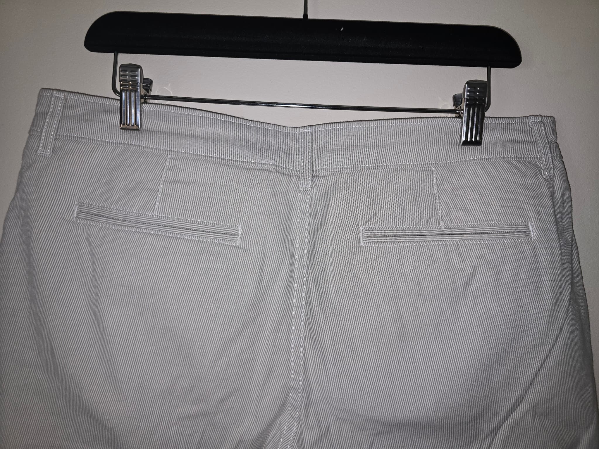 Regatta Casual Shorts Striped White and Grey Women's 14 — photo 5 of 7