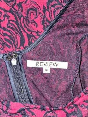 Review Fit And Flare Dress Floral Print Pink And Black Women's 10 — photo 3 of 4