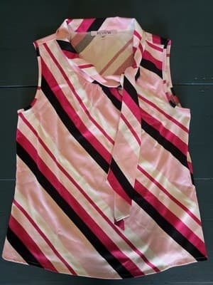 Review Sleeveless Striped Tie Neck Blouse Pink Black White Women's 10 — photo 3 of 4