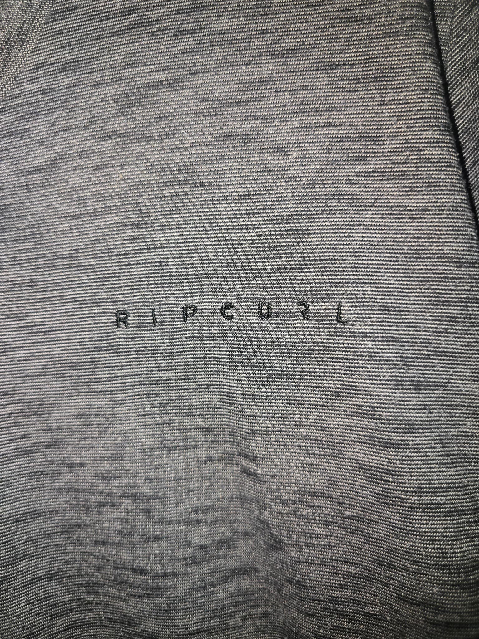 Rip Curl V-Neck T-Shirt Textured Stripe Grey Men's M — photo 2 of 7