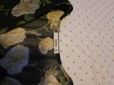 SHEIKE Floral Print Chiffon Blouse Smocked Waist Black Women's 8 — photo 3 of 4