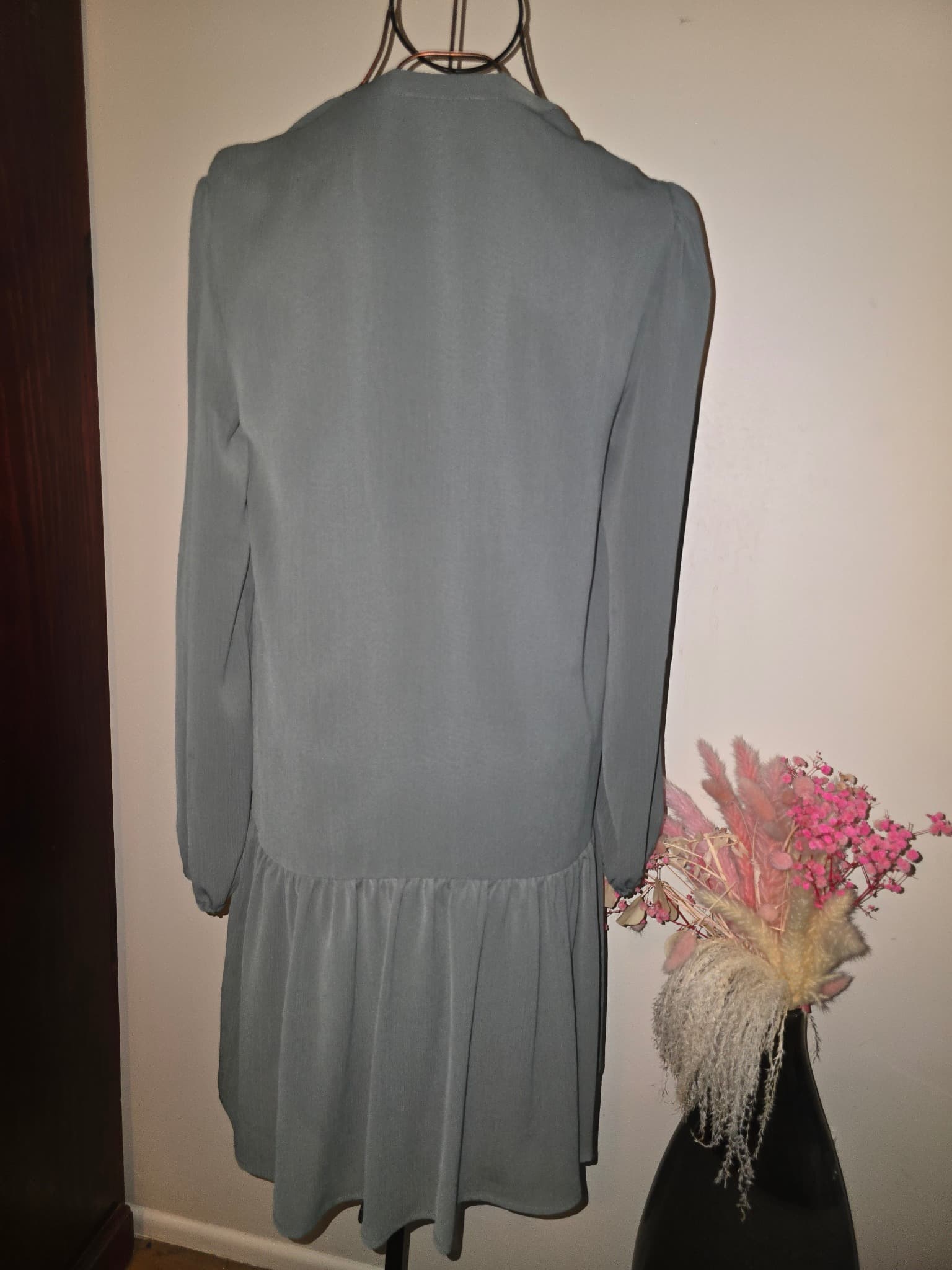 Tokito Mini Dress V-Neck Drop Waist Long Sleeve Sage Green Women's 8 — photo 3 of 5