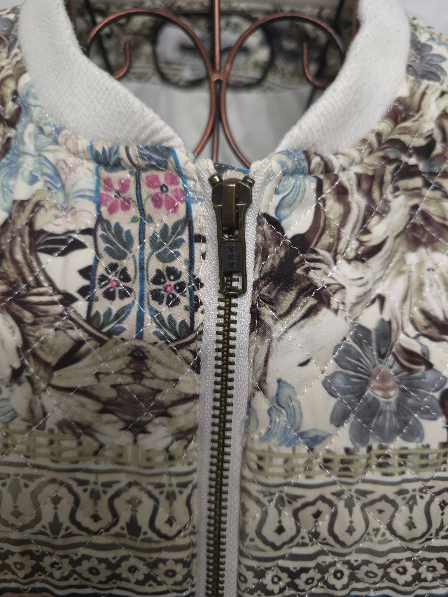We Are Kindred Quilted Bomber Jacket Floral Print Multicolour Women's 8 — photo 3 of 8