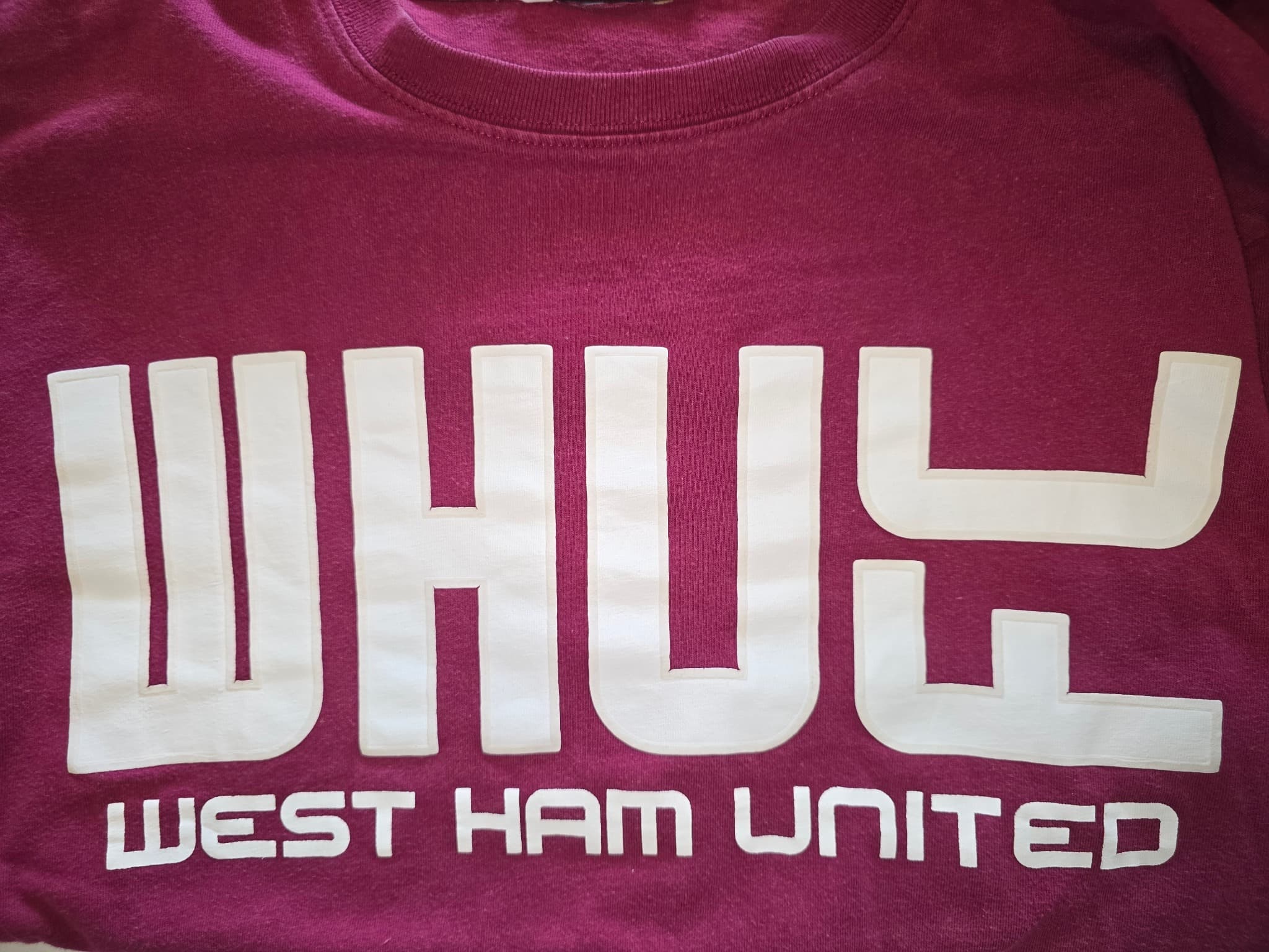 West Ham United Graphic T-Shirt WHUFC Logo Maroon Men's S — photo 4 of 6