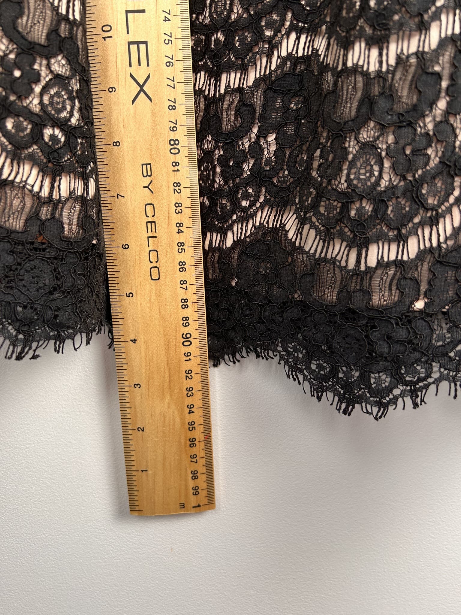Forever New Black Lace Overlay Fit And Flare Dress Size 8 — photo 5 of 6