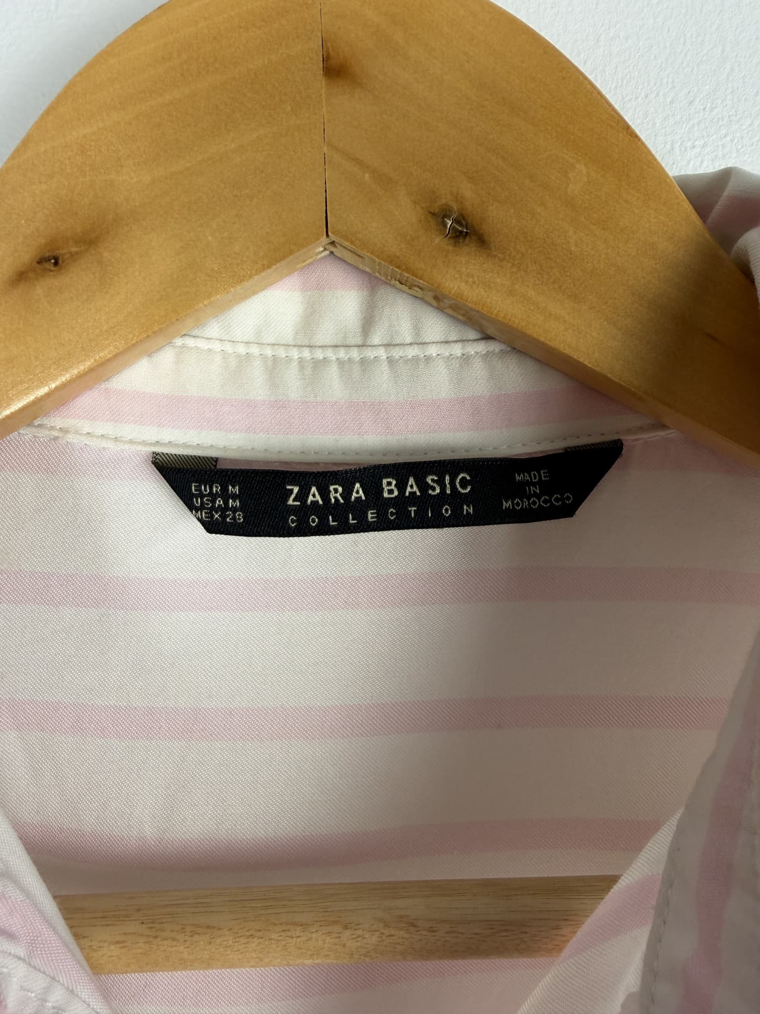 ZARA BASIC Basic Collection Pink and White Striped Long Sleeve Button-Down Shirt — photo 2 of 8