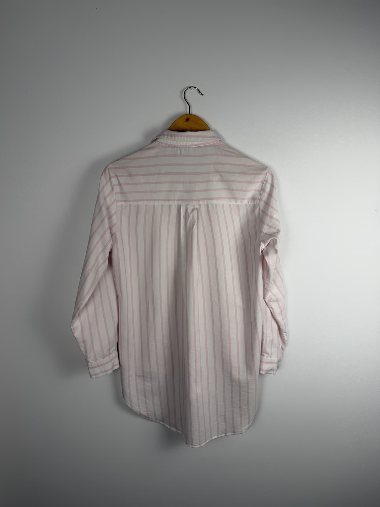ZARA BASIC Basic Collection Pink and White Striped Long Sleeve Button-Down Shirt — photo 5 of 8