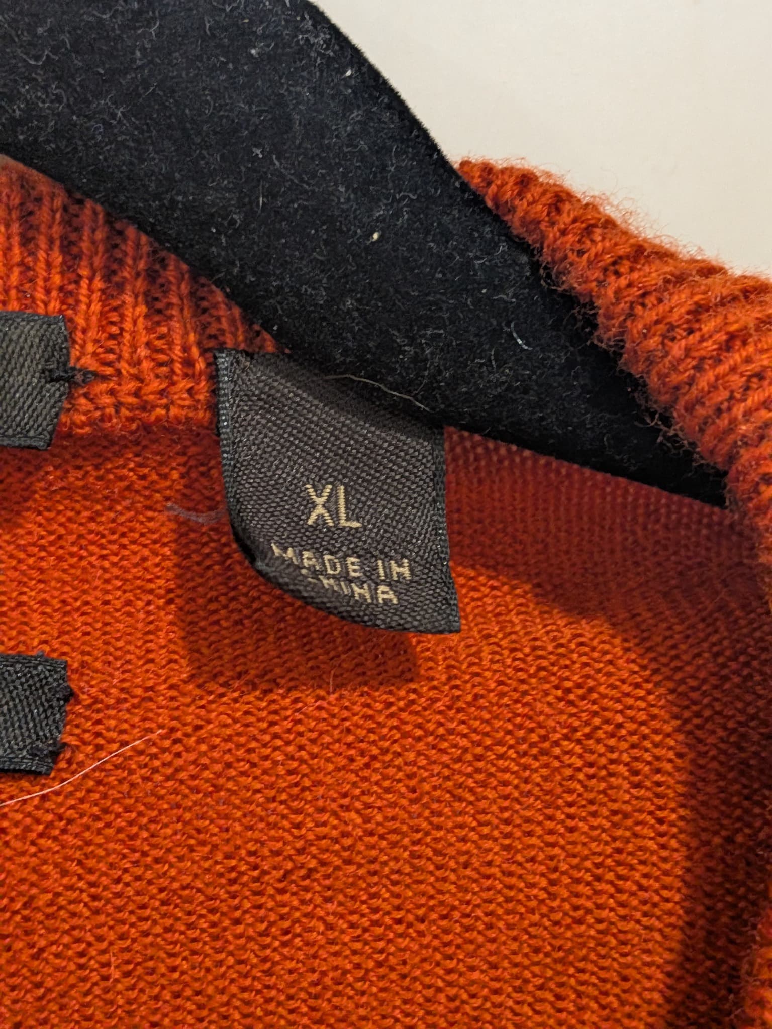 Country Road Men's Crew Neck Sweater XL Burnt Orange Wool Elbow Patches — photo 5 of 11