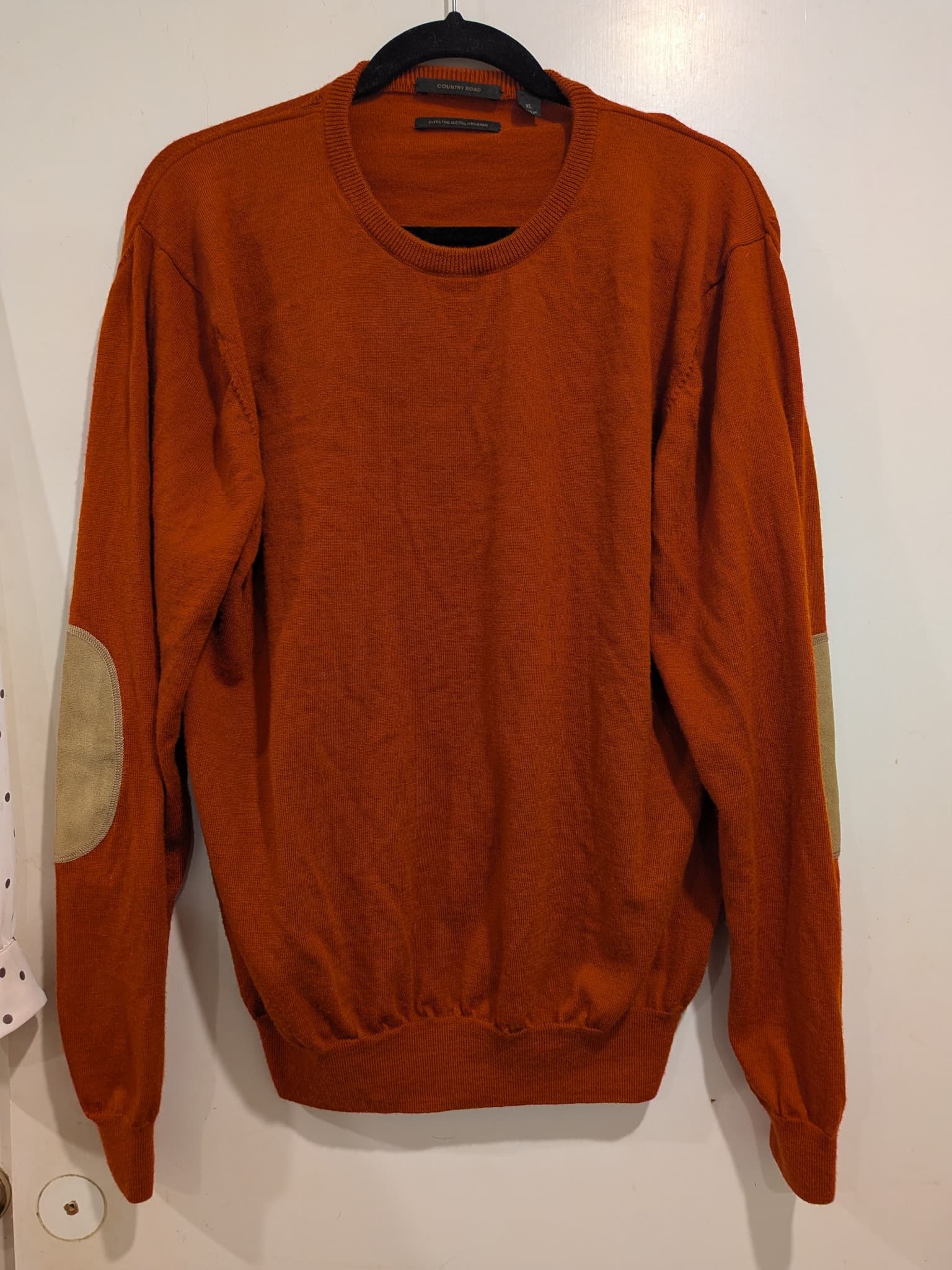 Country Road Men's Orange Extra Fine Australian Merino Wool Sweater With Patches — photo 2 of 11