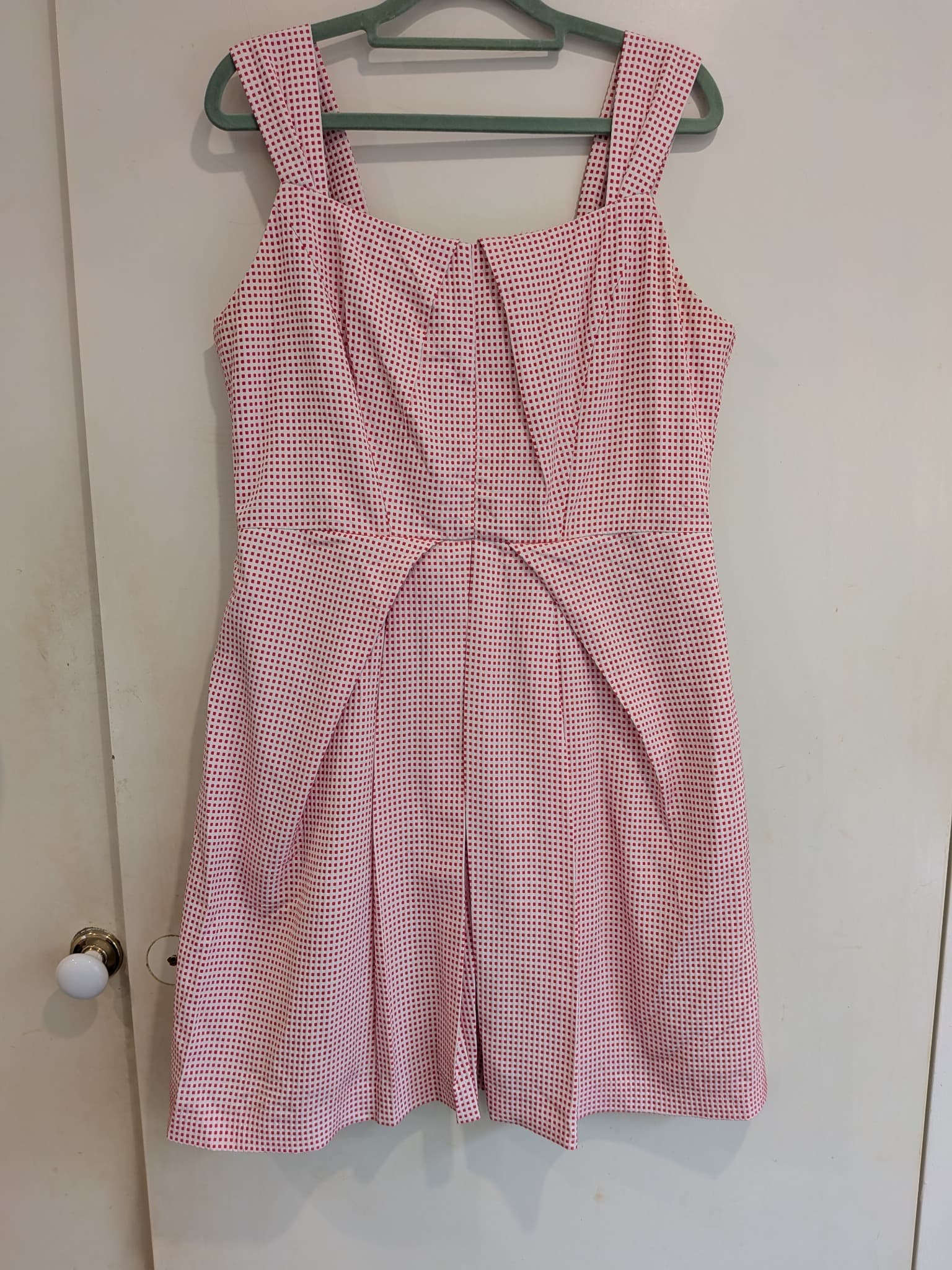 CUE Sleeveless Dress Gingham Check Red White Polyester Viscose — photo 2 of 11