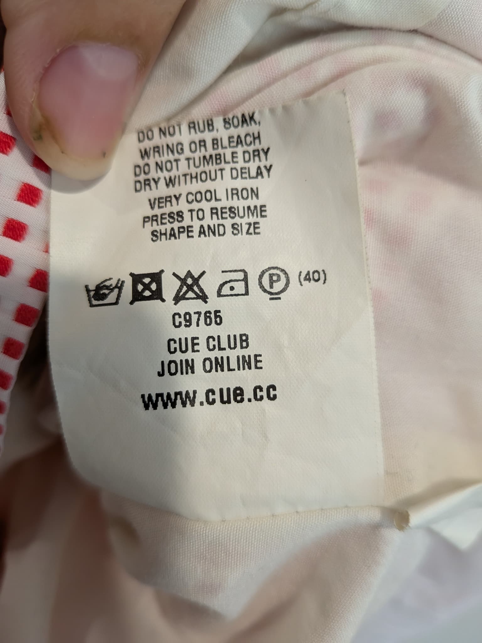 CUE Sleeveless Dress Gingham Check Red White Polyester Viscose — photo 7 of 11