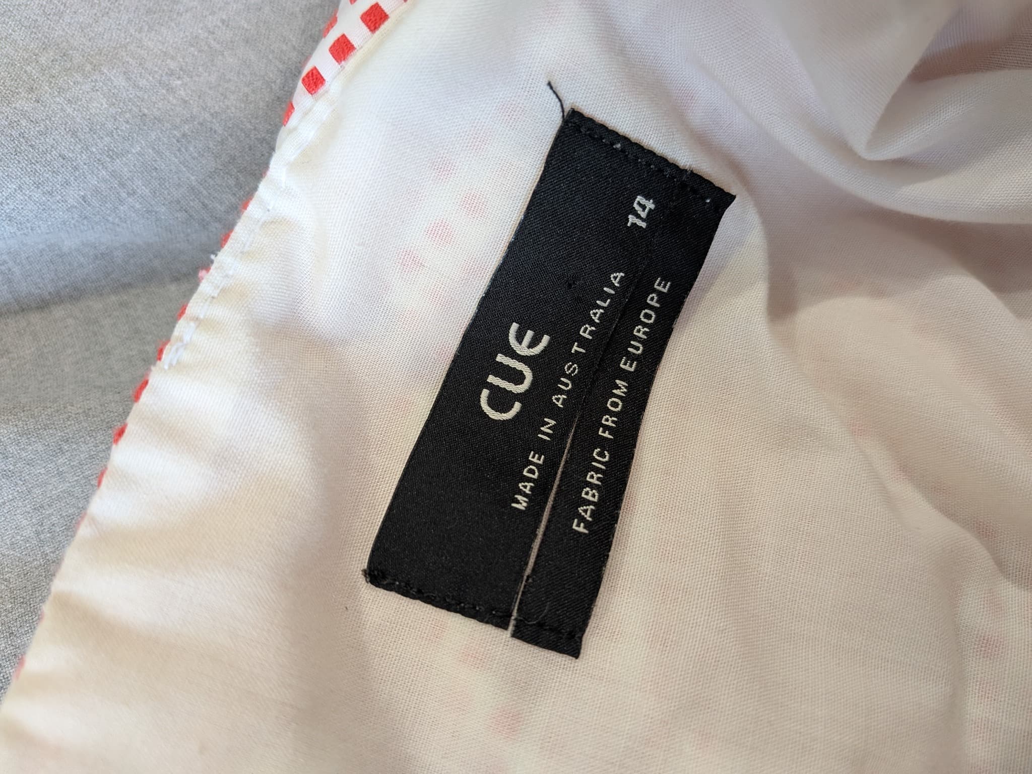 CUE Sleeveless Dress Gingham Check Red White Polyester Viscose — photo 10 of 11