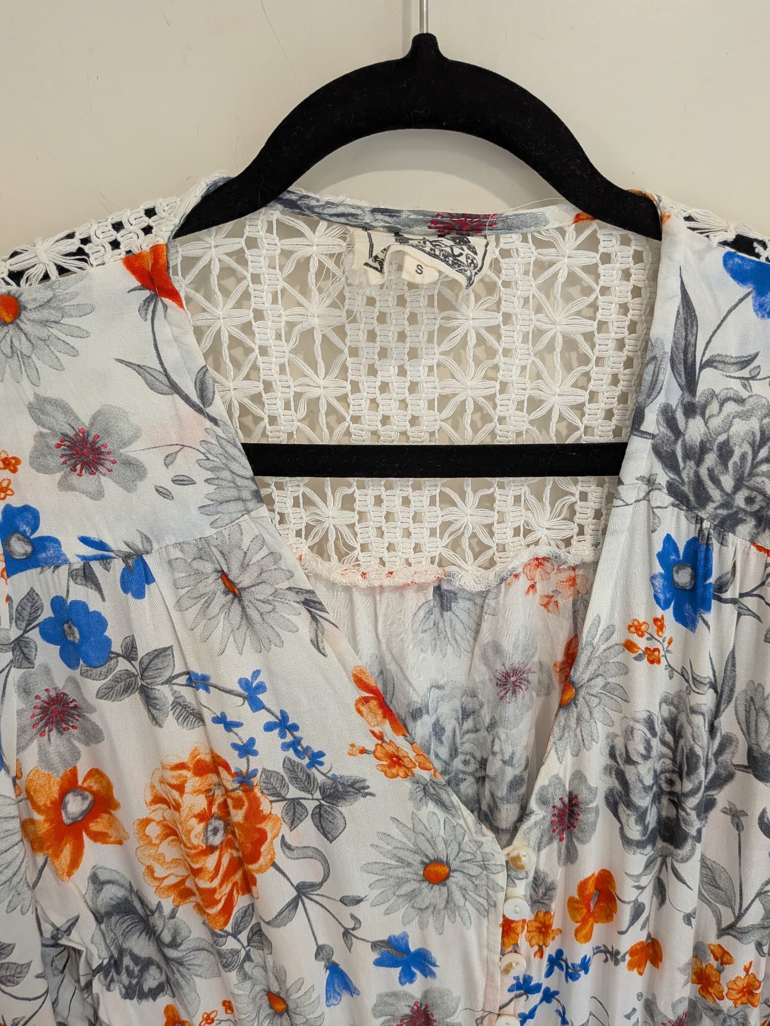 Jaase Floral Maxi Dress Size S White Orange Blue Lace Back Boho — photo 9 of 14