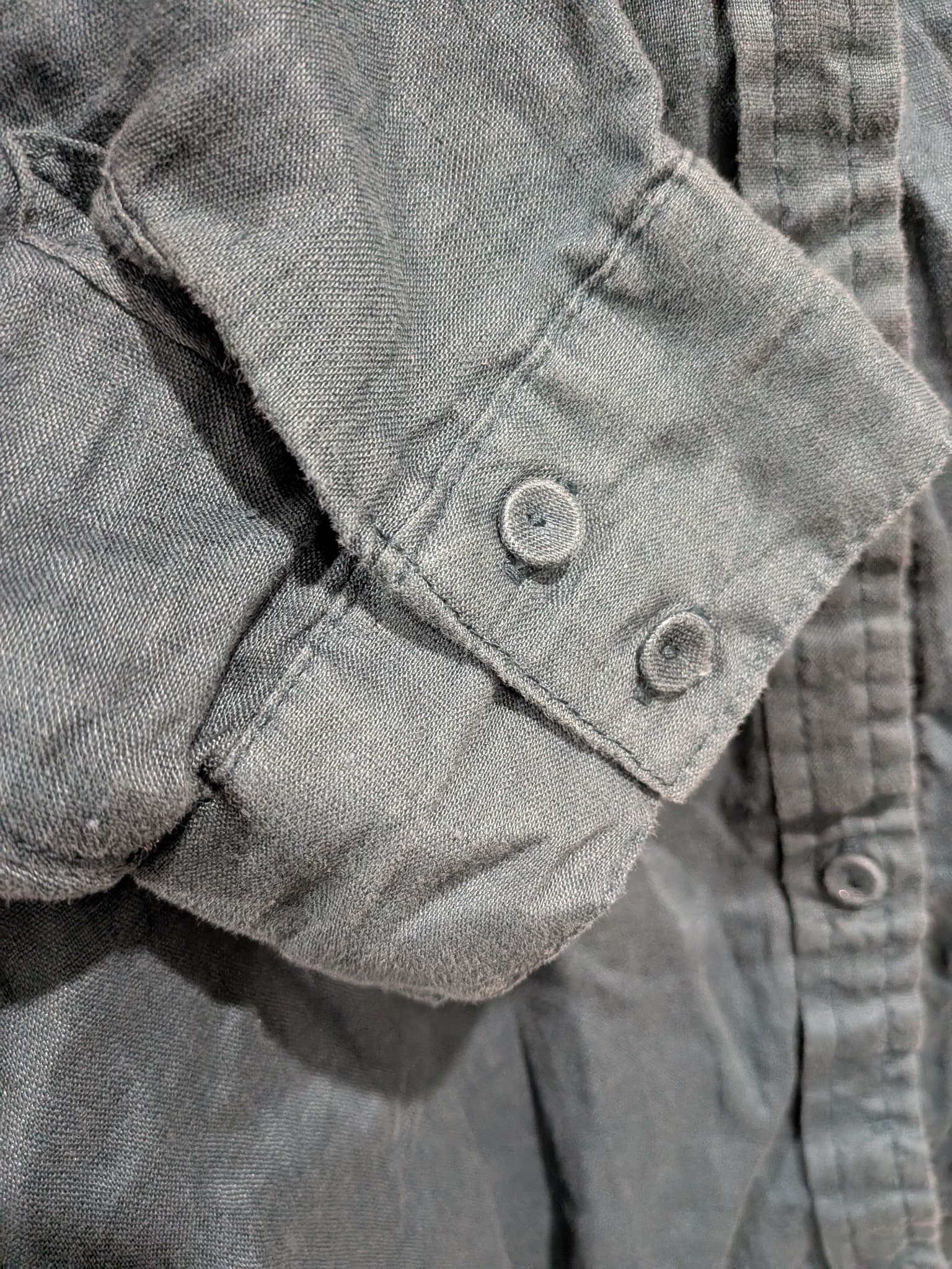 Little Lies Button Down Shirt 100% Linen Dark Teal Size L — photo 6 of 8