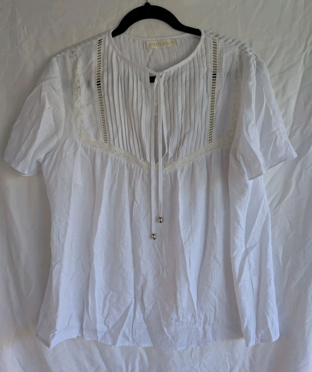 MYLK White Cotton Blouse Size 16 Boho Lace Pintuck Flutter Sleeve Peasant Top — photo 2 of 10