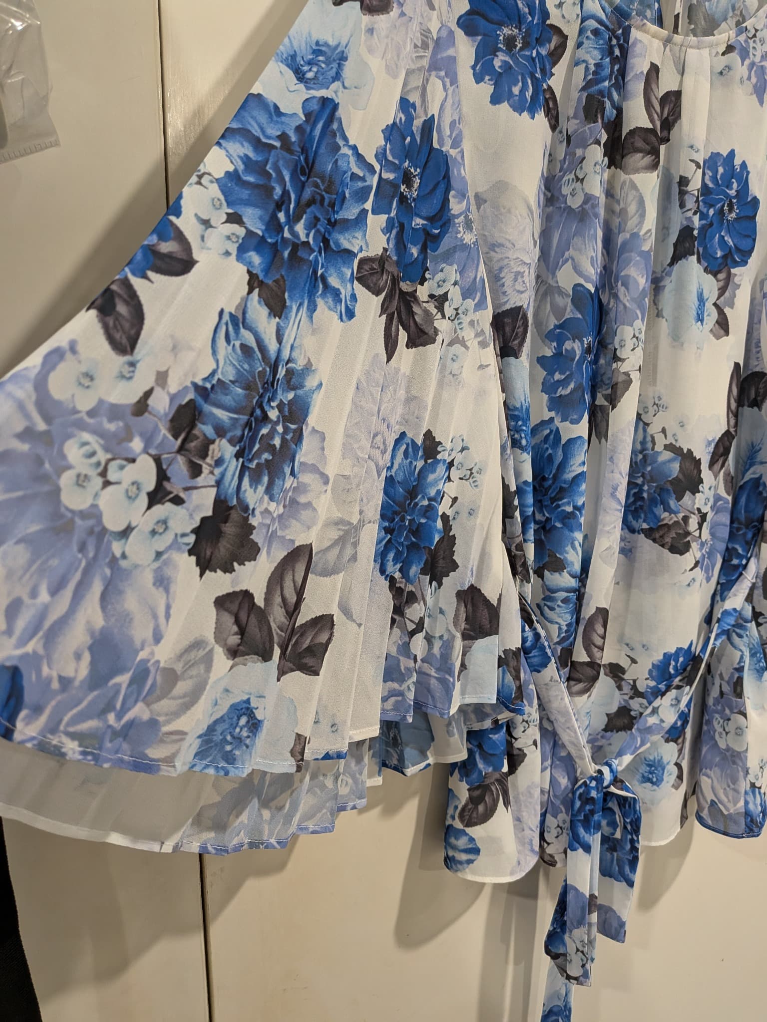 Portmans Blouse 14 Blue Floral Chiffon Tie-Waist Long Sleeve — photo 3 of 9