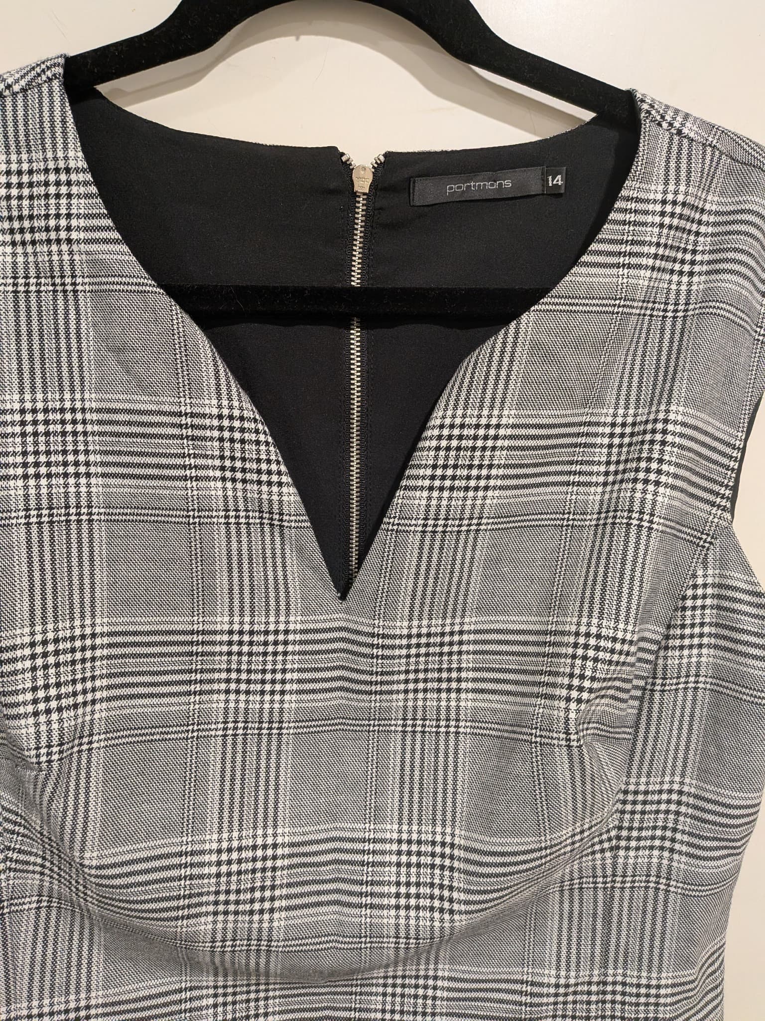 Portmans Dress Size 14 Grey Plaid Check Sleeveless Ruffle Hem — photo 3 of 9