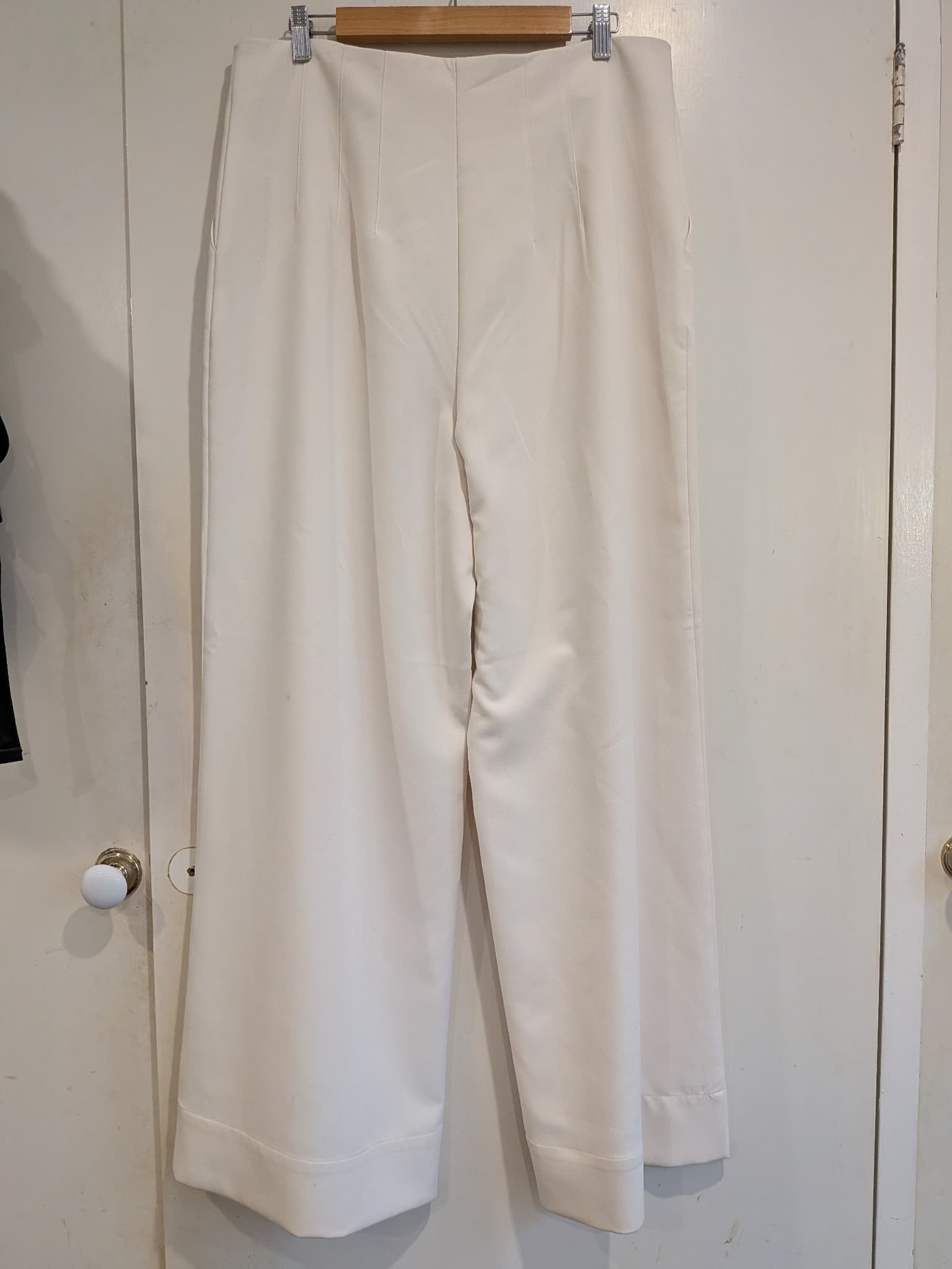 Portmans Wide Leg Trousers Size 16 White Cuffed Hem Tailored Pants corporate — photo 7 of 11