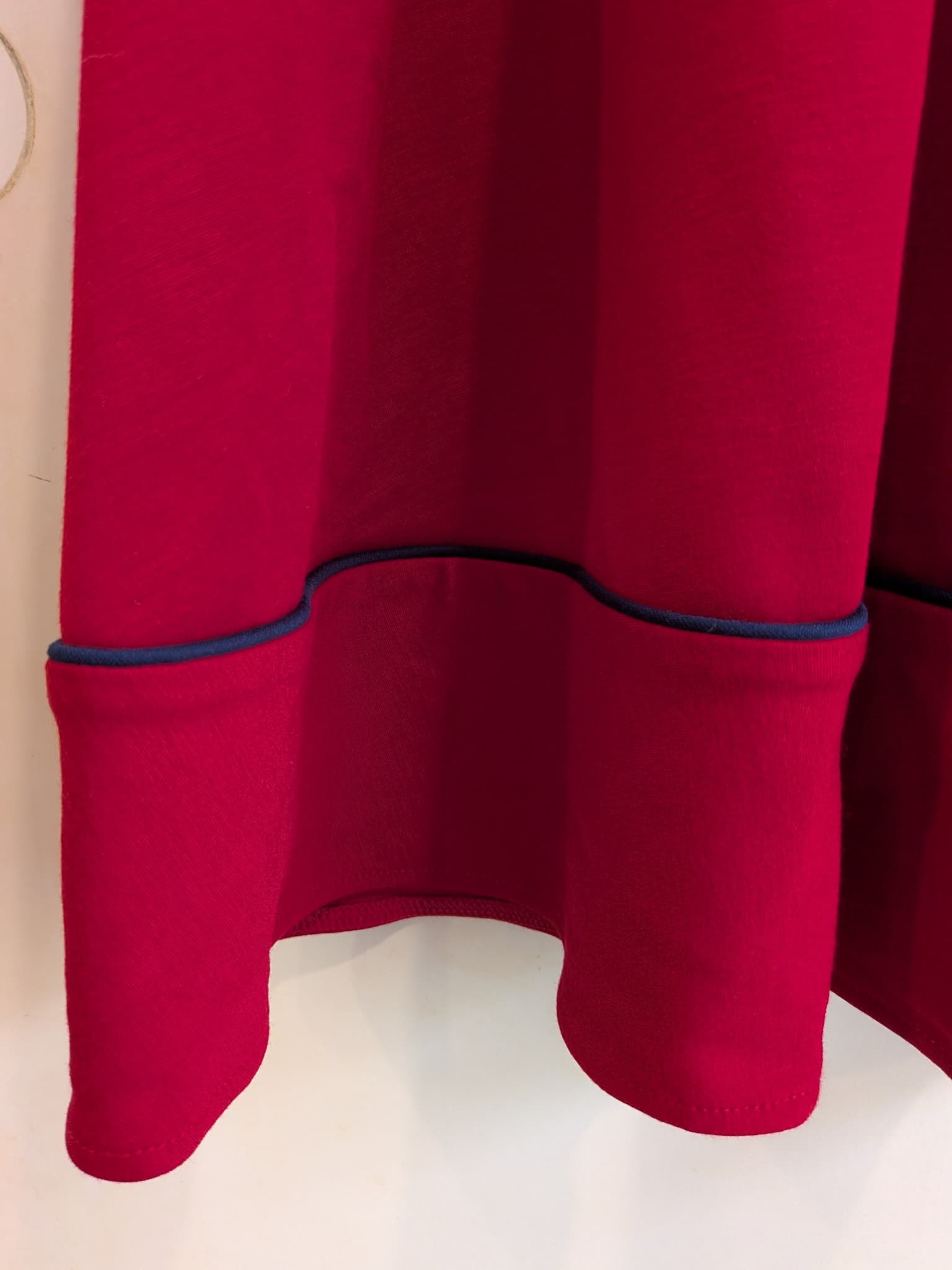 Review Fit and Flare Dress Size 8 Red Sleeveless Navy Trim Viscose Blend — photo 3 of 10