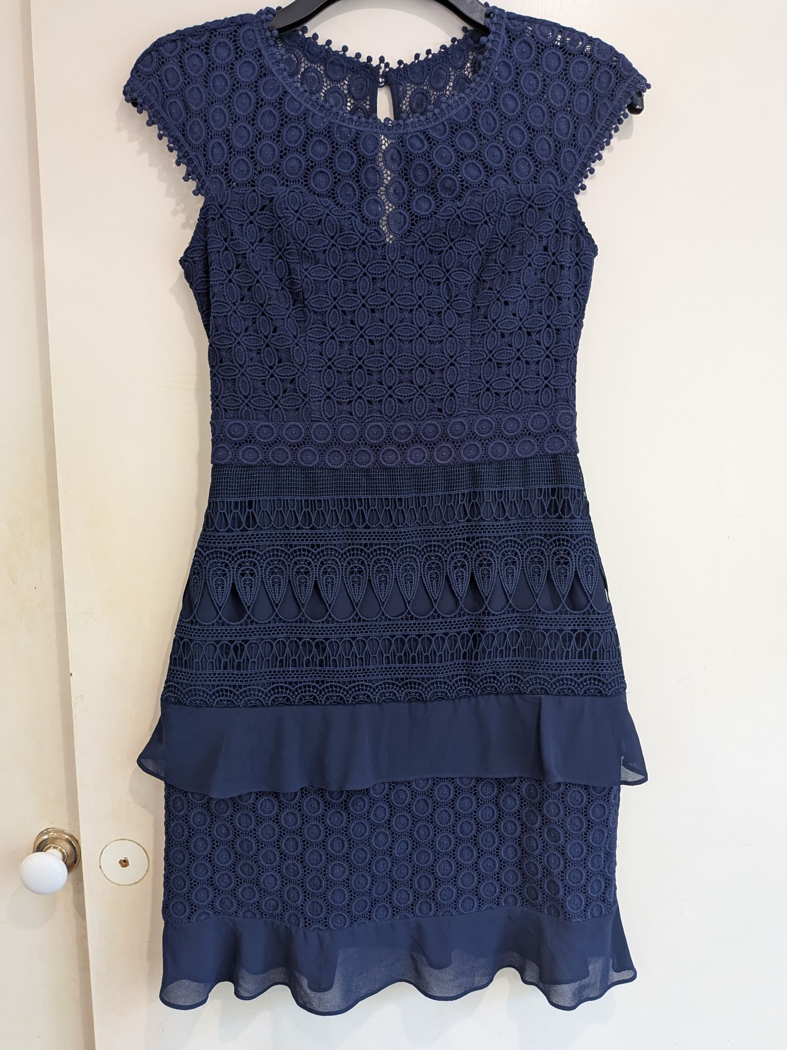 Review Navy Blue Lace Tiered Ruffle Dress Size 8 — photo 2 of 10