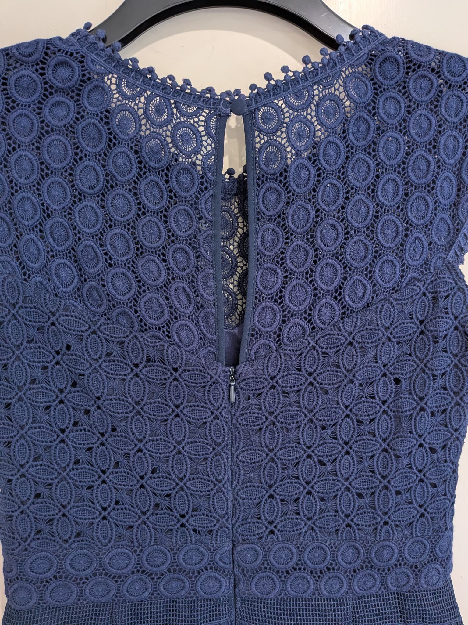 Review Navy Blue Lace Tiered Ruffle Dress Size 8 — photo 8 of 10