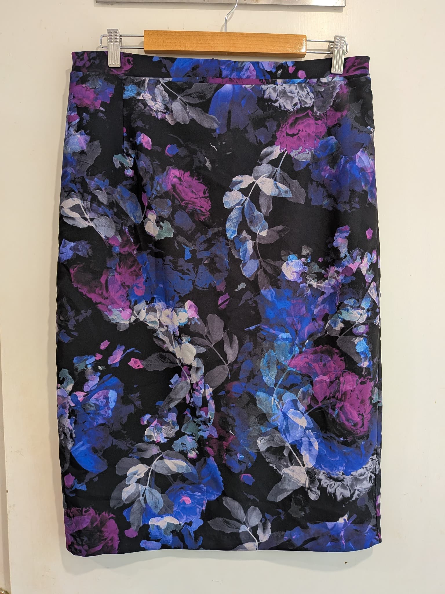 SHEIKE Floral Twist Front Midi Dress 10 Blue Long Sleeve Button Up — photo 4 of 13