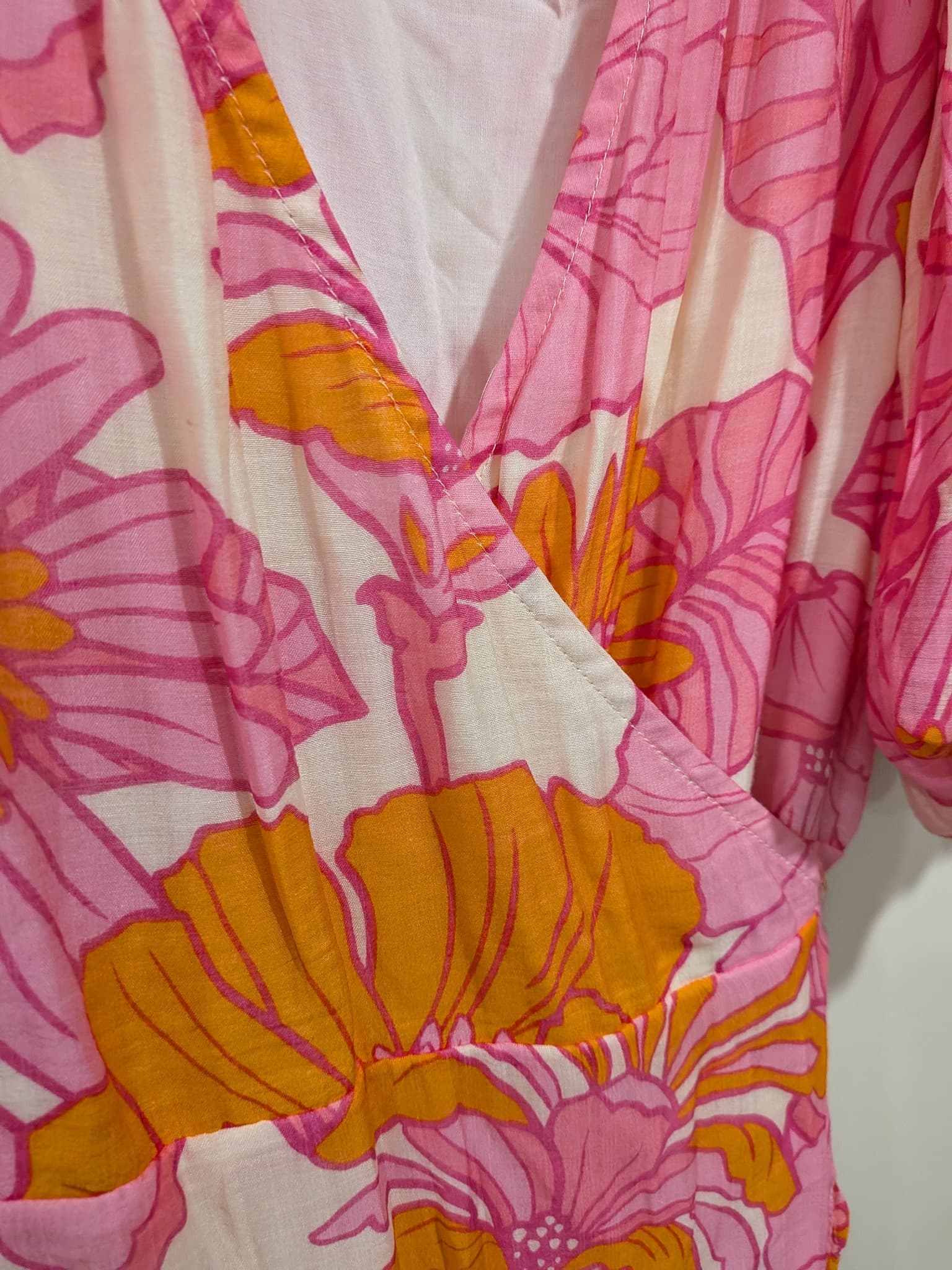 Sportsgirl Floral Puff Sleeve Wrap Midi Dress Size 18 Pink Orange — photo 7 of 10
