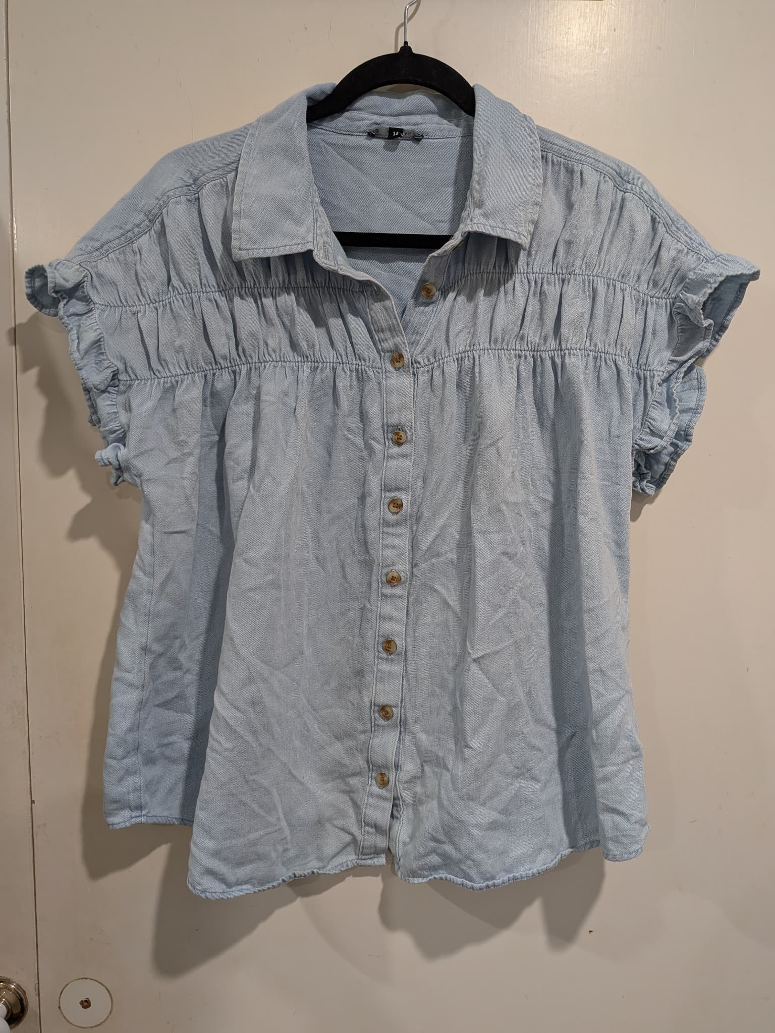 Target Denim Blouse 14 Light Blue Cotton Button Down Ruffled Sleeves — photo 2 of 9