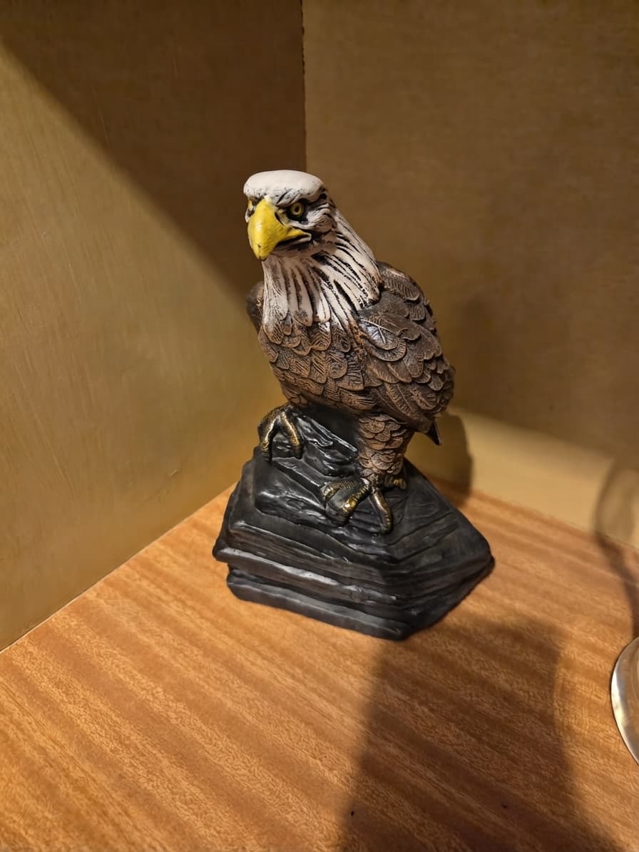 Bald Eagle on Rock Figurine - Detailed Wildlife Statue — photo 1 of 2