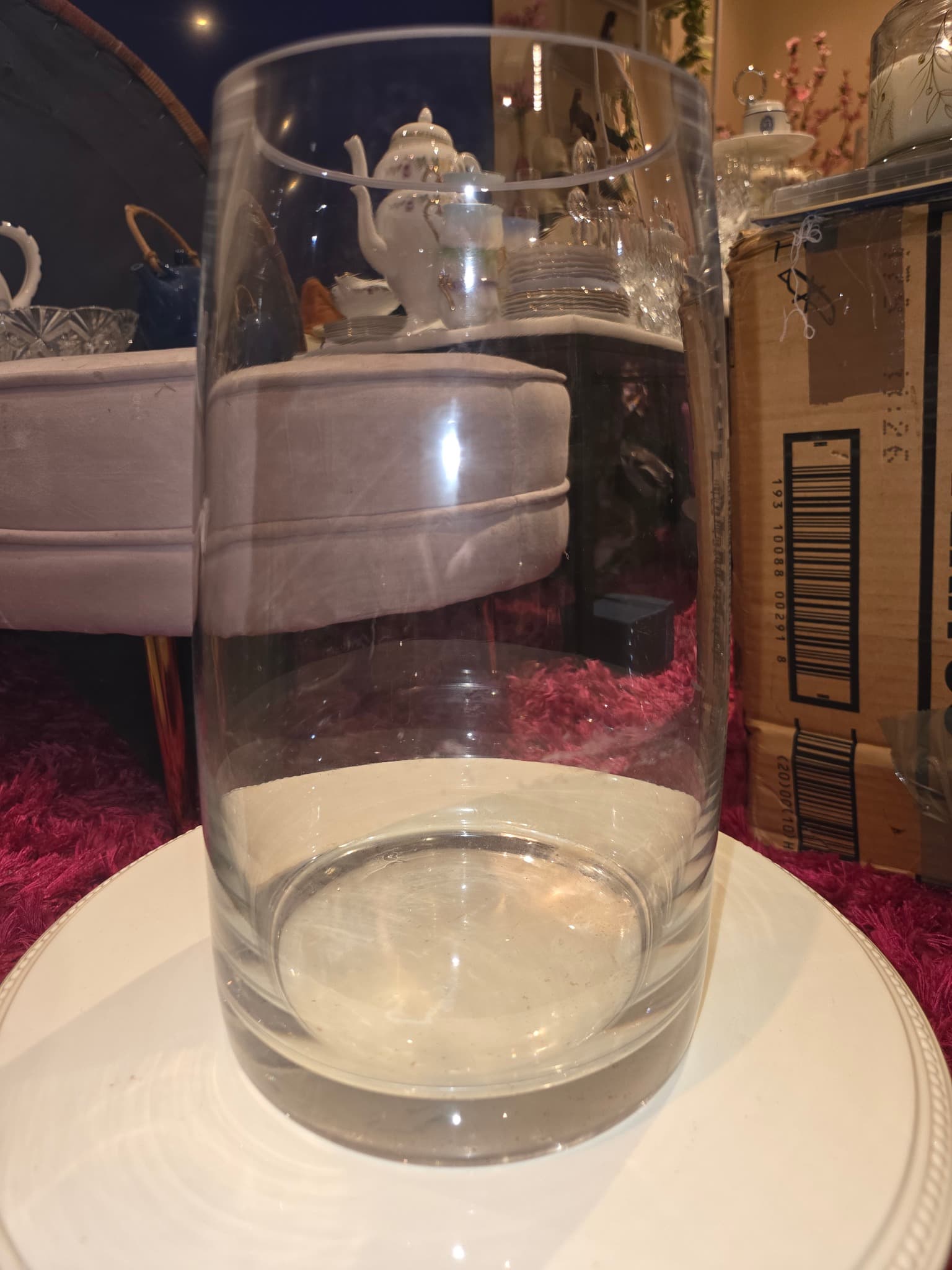 Clear Glass Cylinder Vase - Minimalist Home Decor — photo 2 of 3