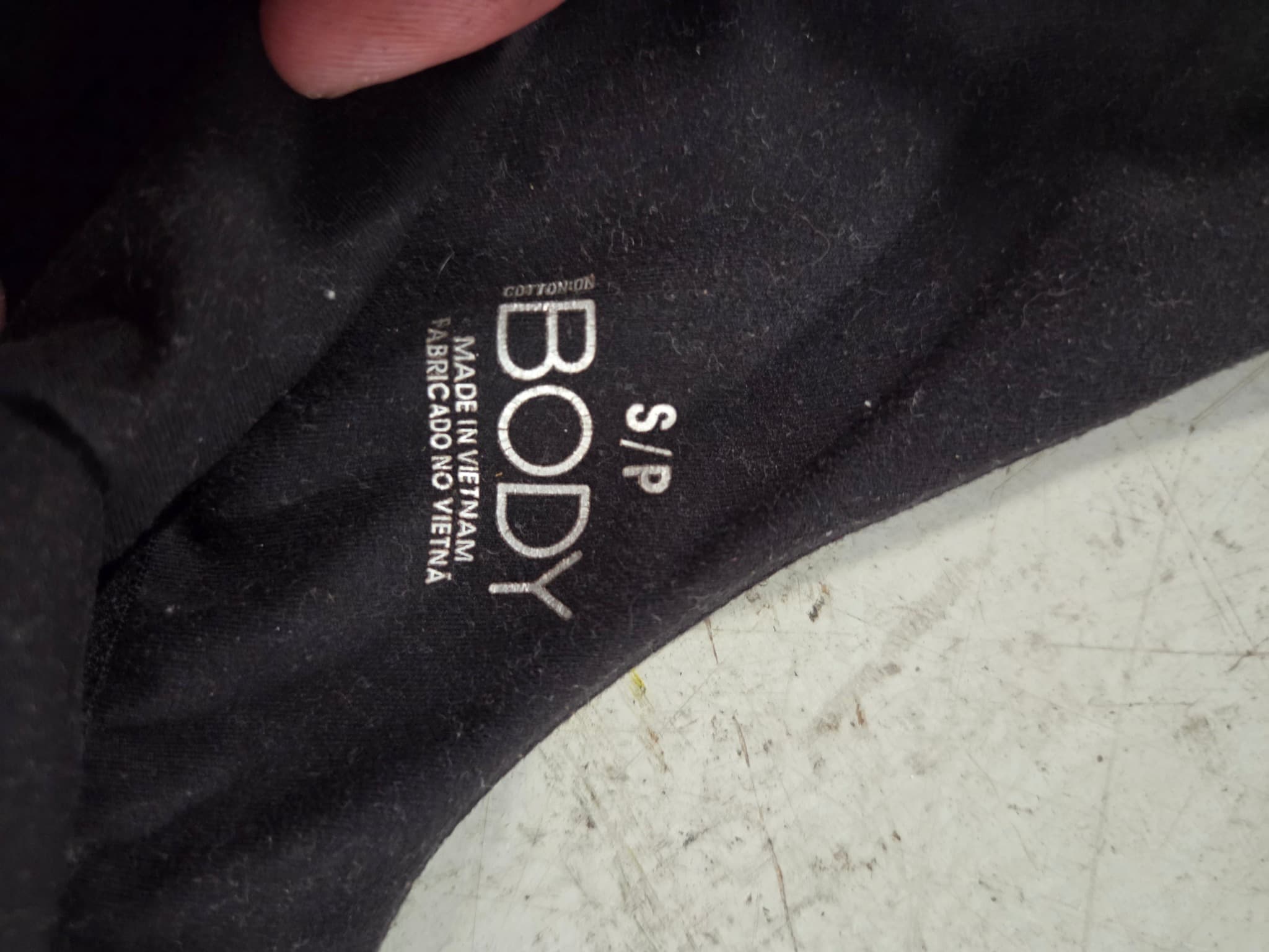 COTTON:ON BODY Black Athletic Crop Top - Women's Size S — photo 2 of 2